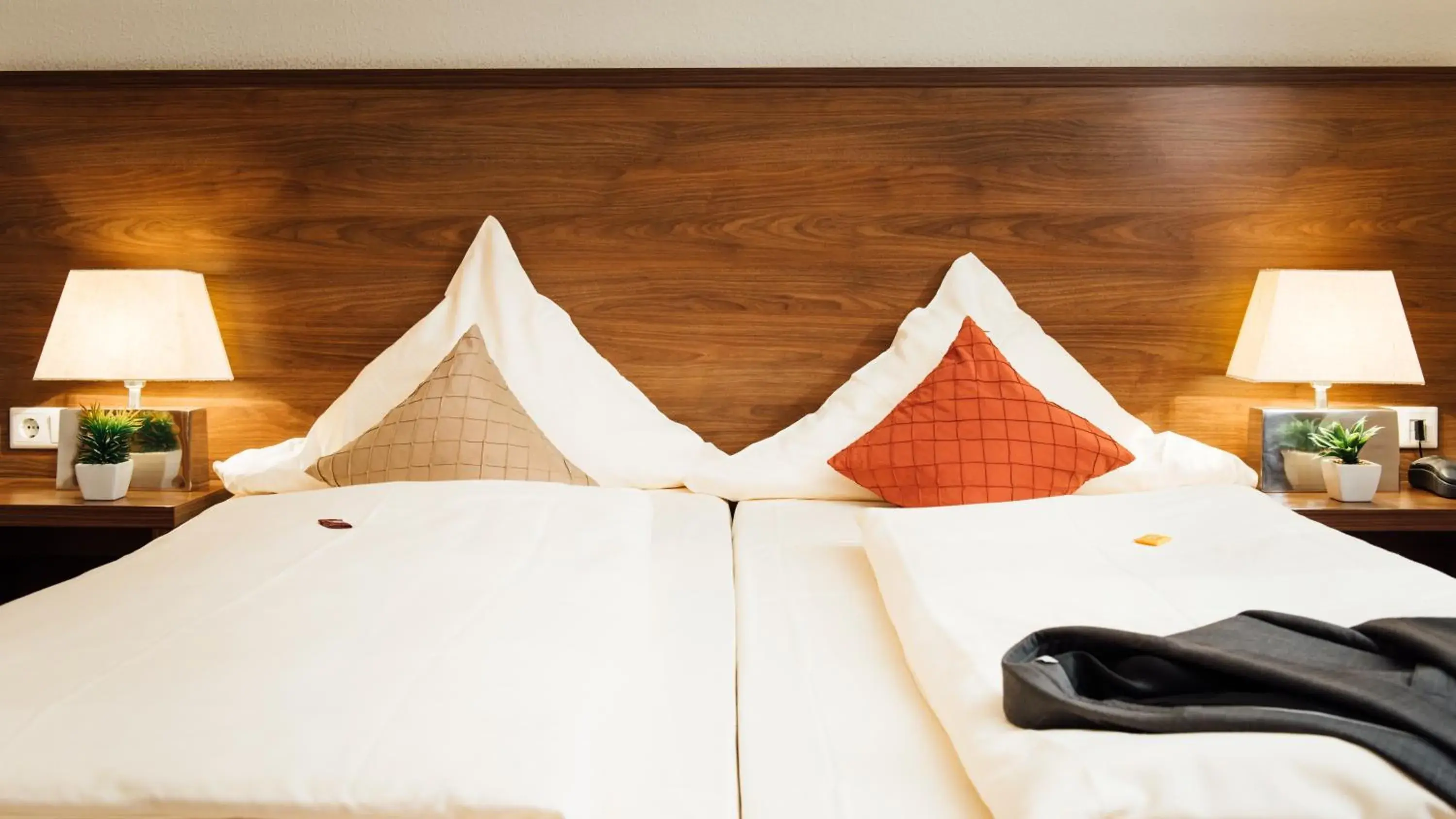 Bed in Arcade Hotel Bed in Arcade Hotel