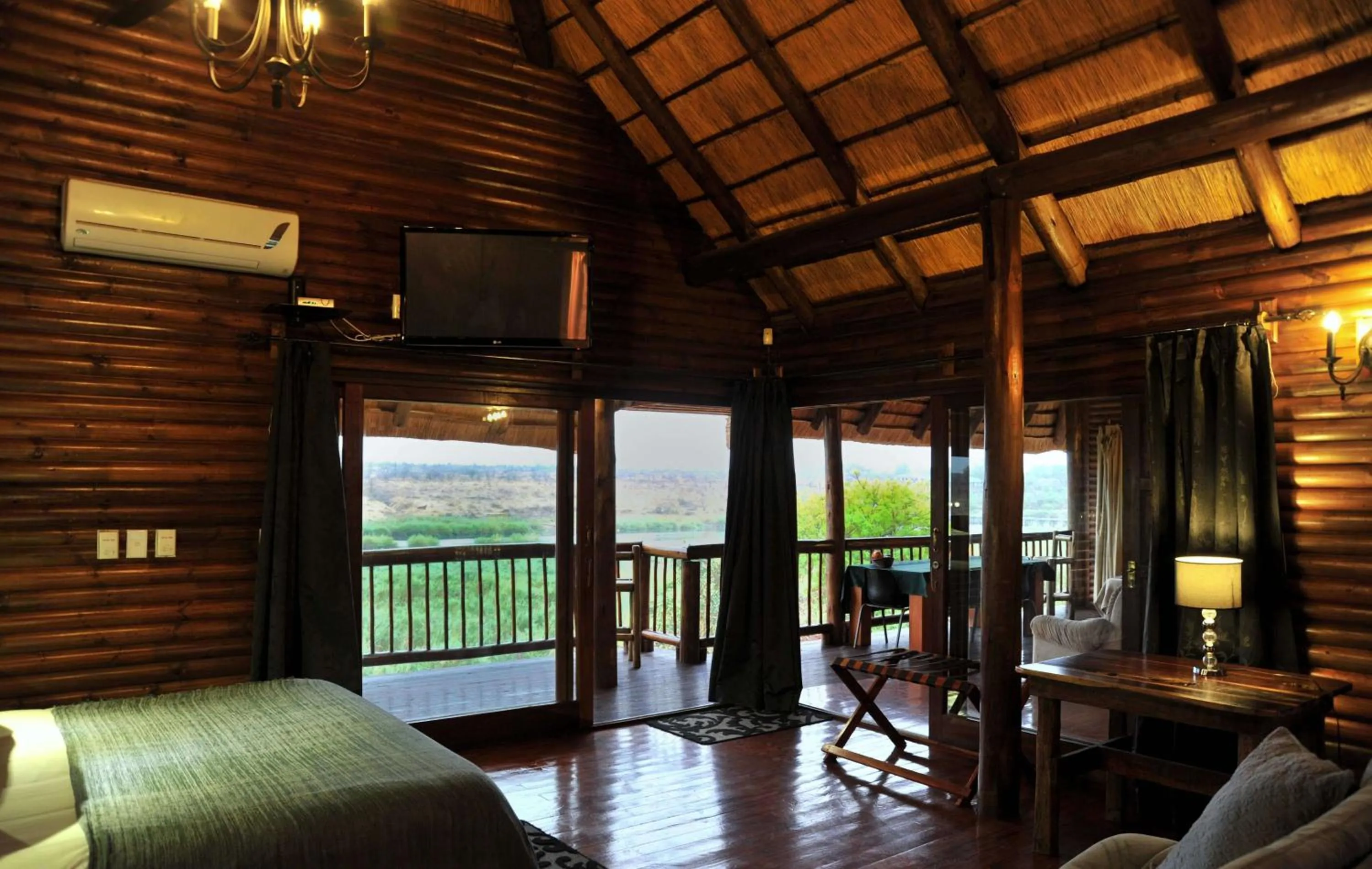 Bed in Elephant Walk Retreat