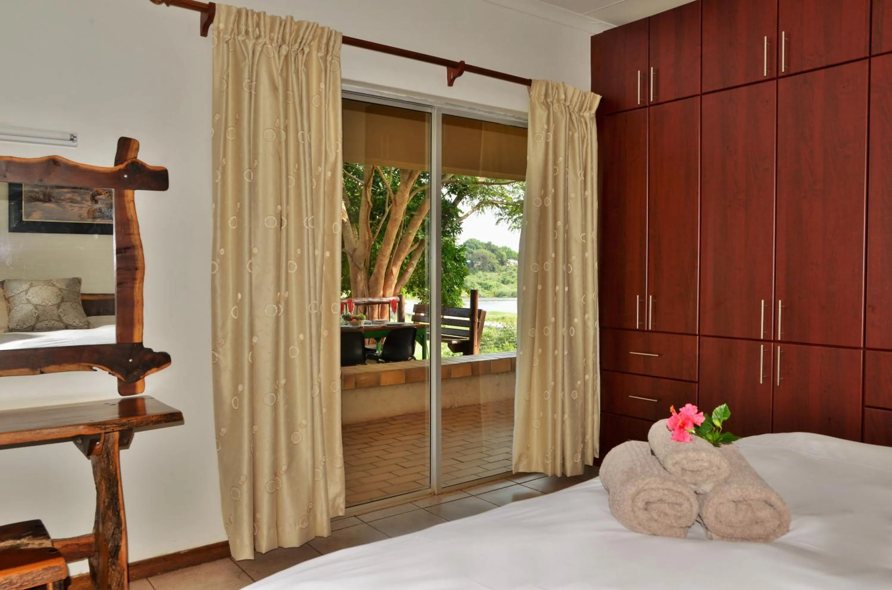 View (from property/room), Bed in Elephant Walk Retreat