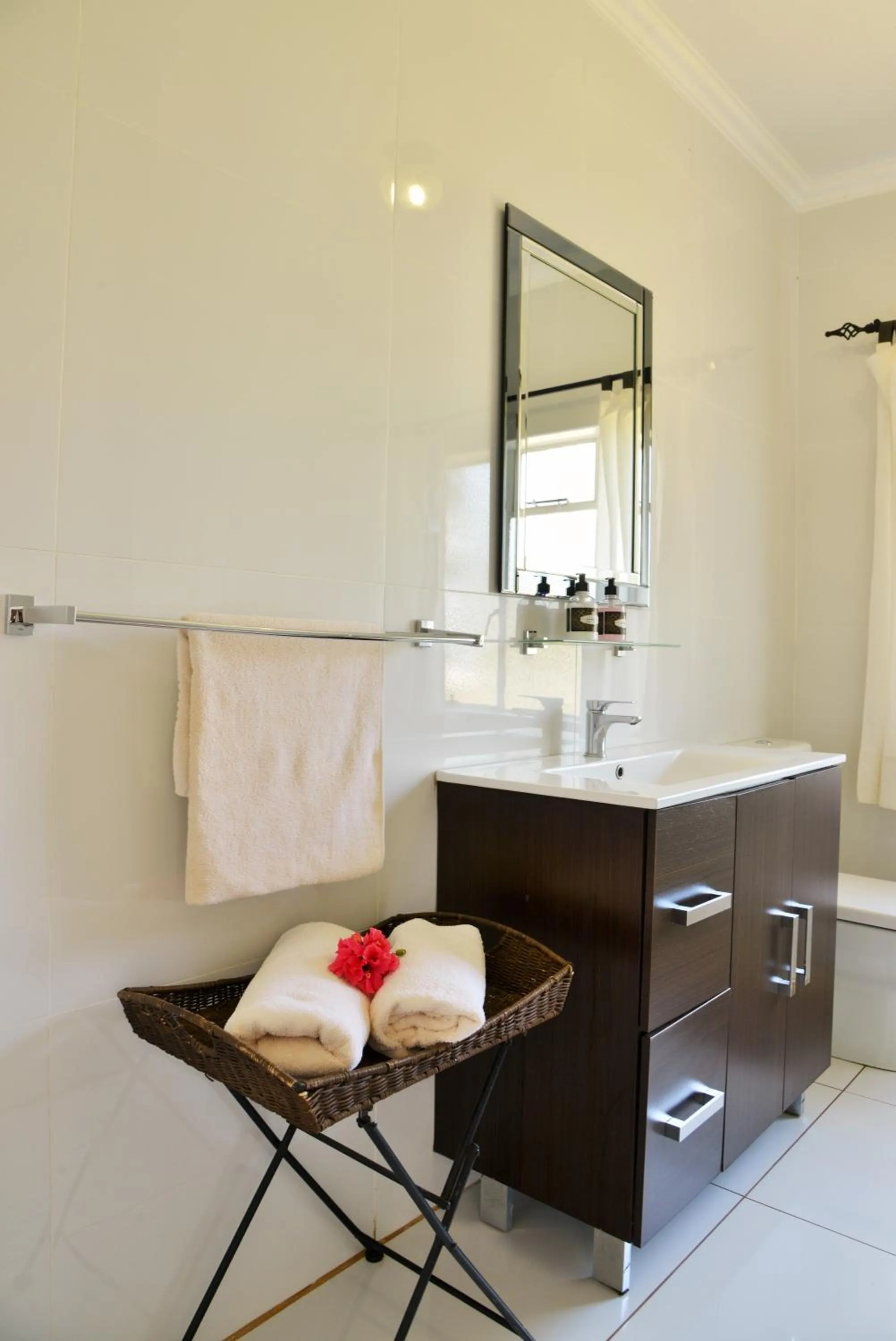 Bathroom in Elephant Walk Retreat