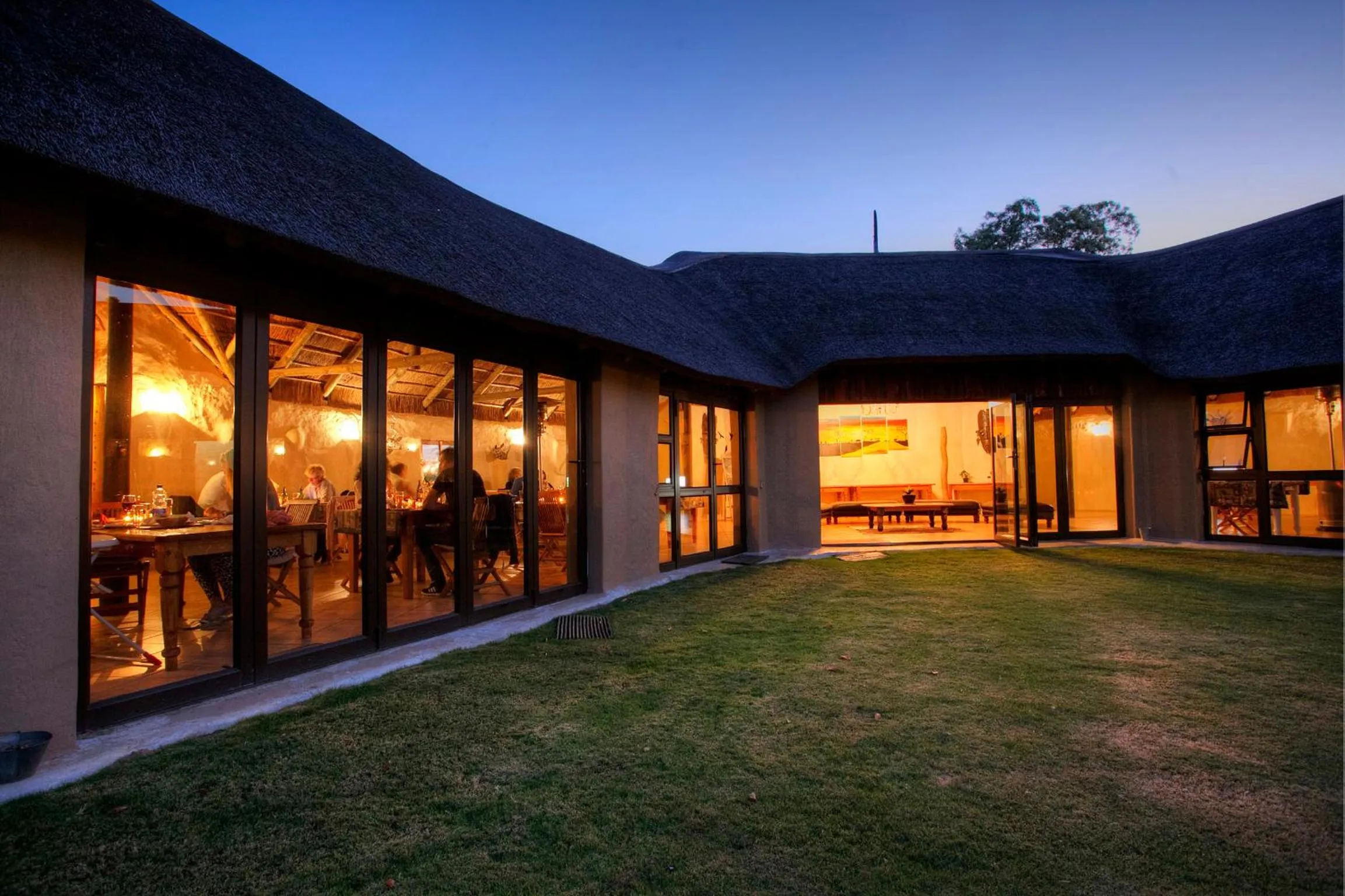 Restaurant/places to eat in Chrislin African Lodge