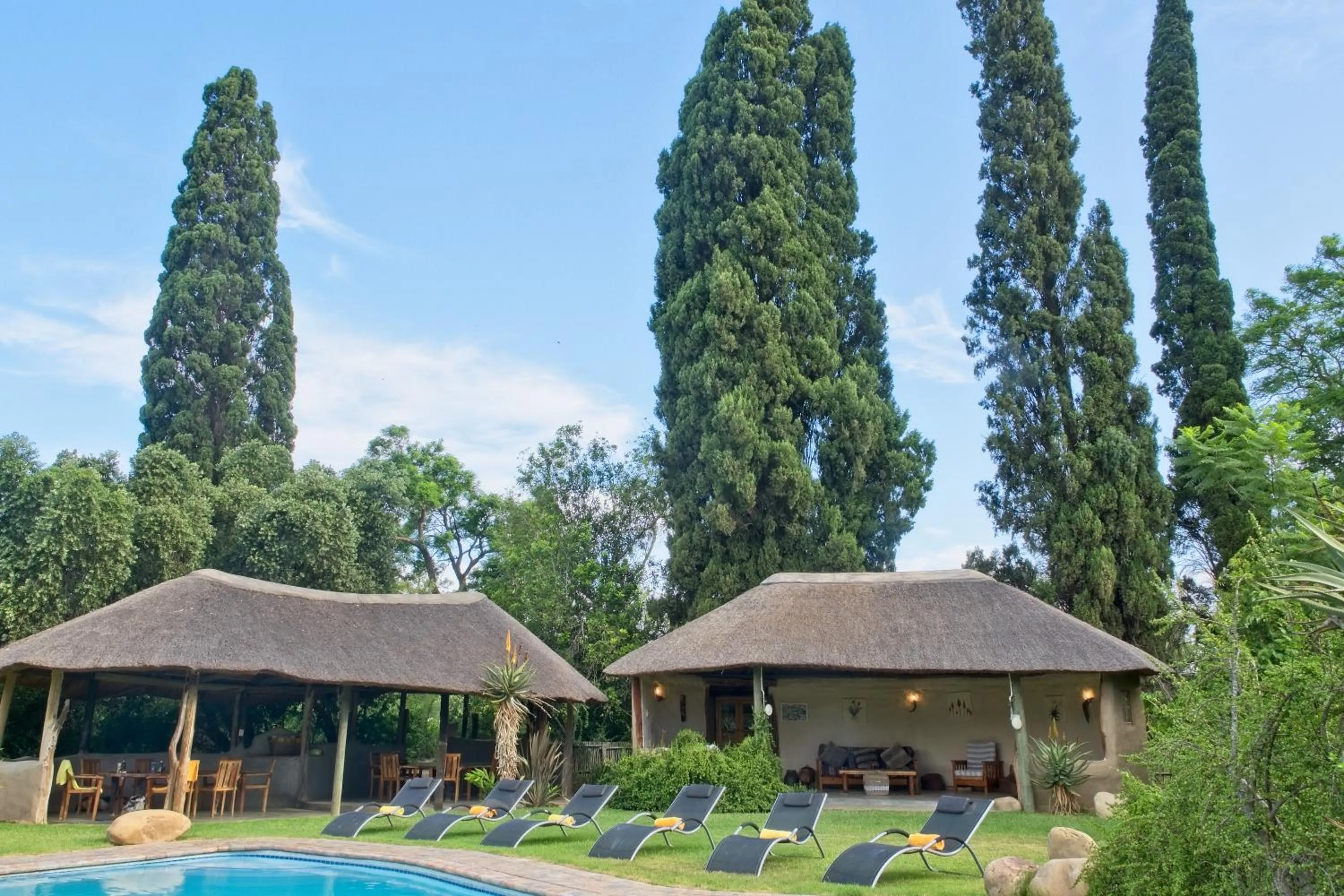 Garden view in Chrislin African Lodge