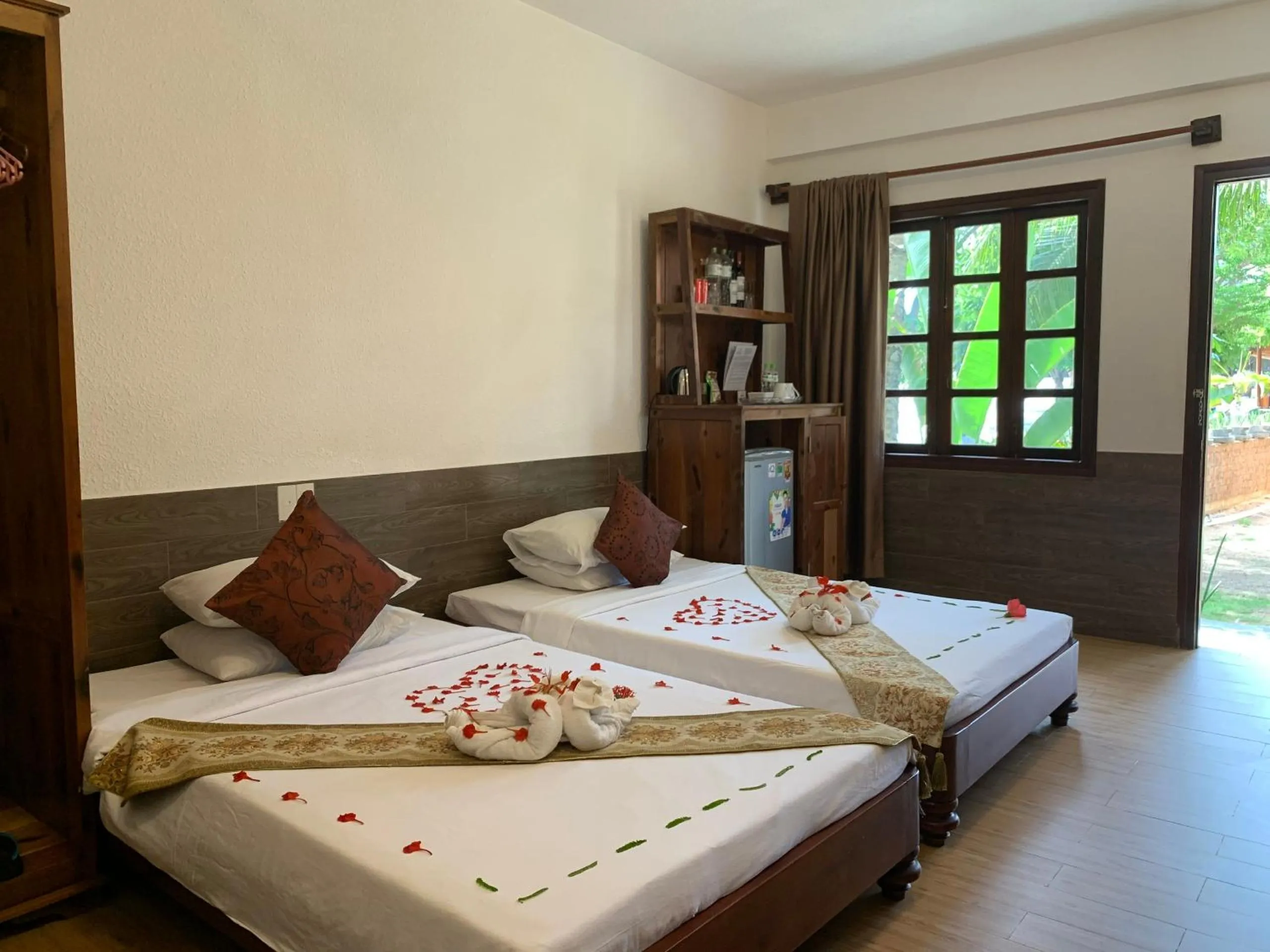 Bedroom, Bed in Blue Shell Resort