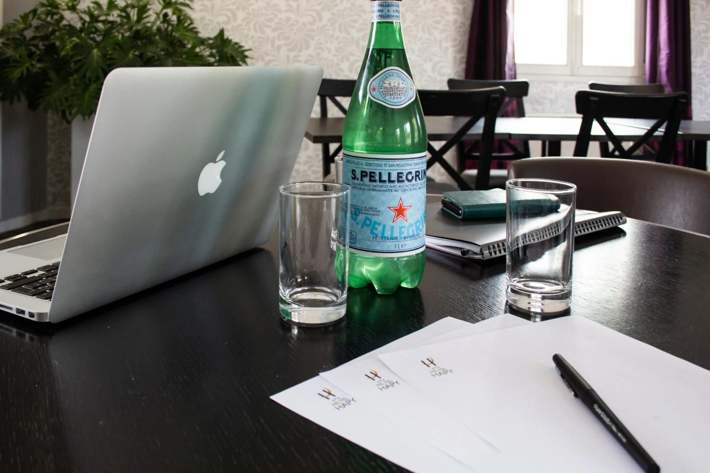 Business facilities in Hôtel HAPY