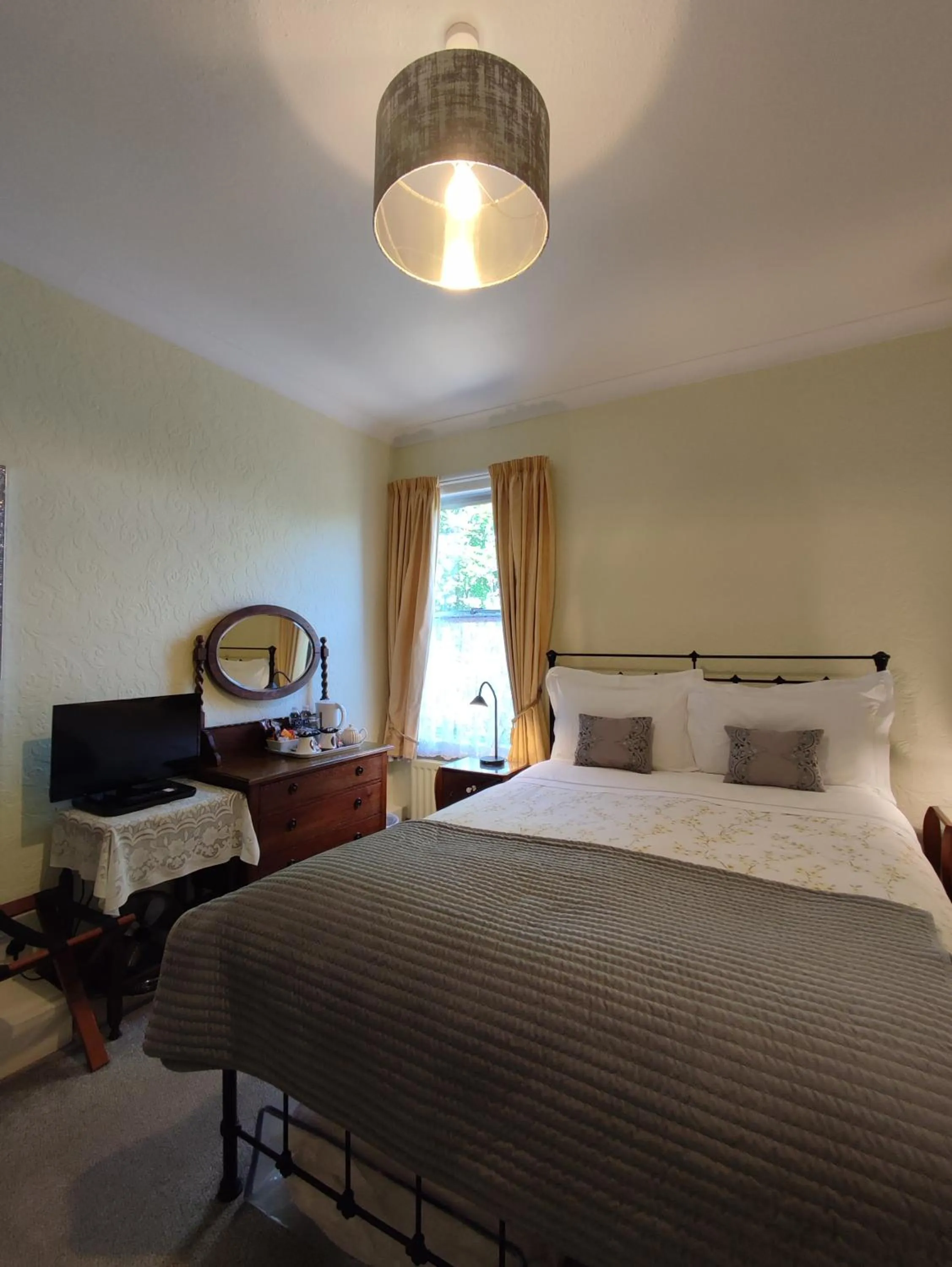 Bed in Anton Guest House Bed and Breakfast