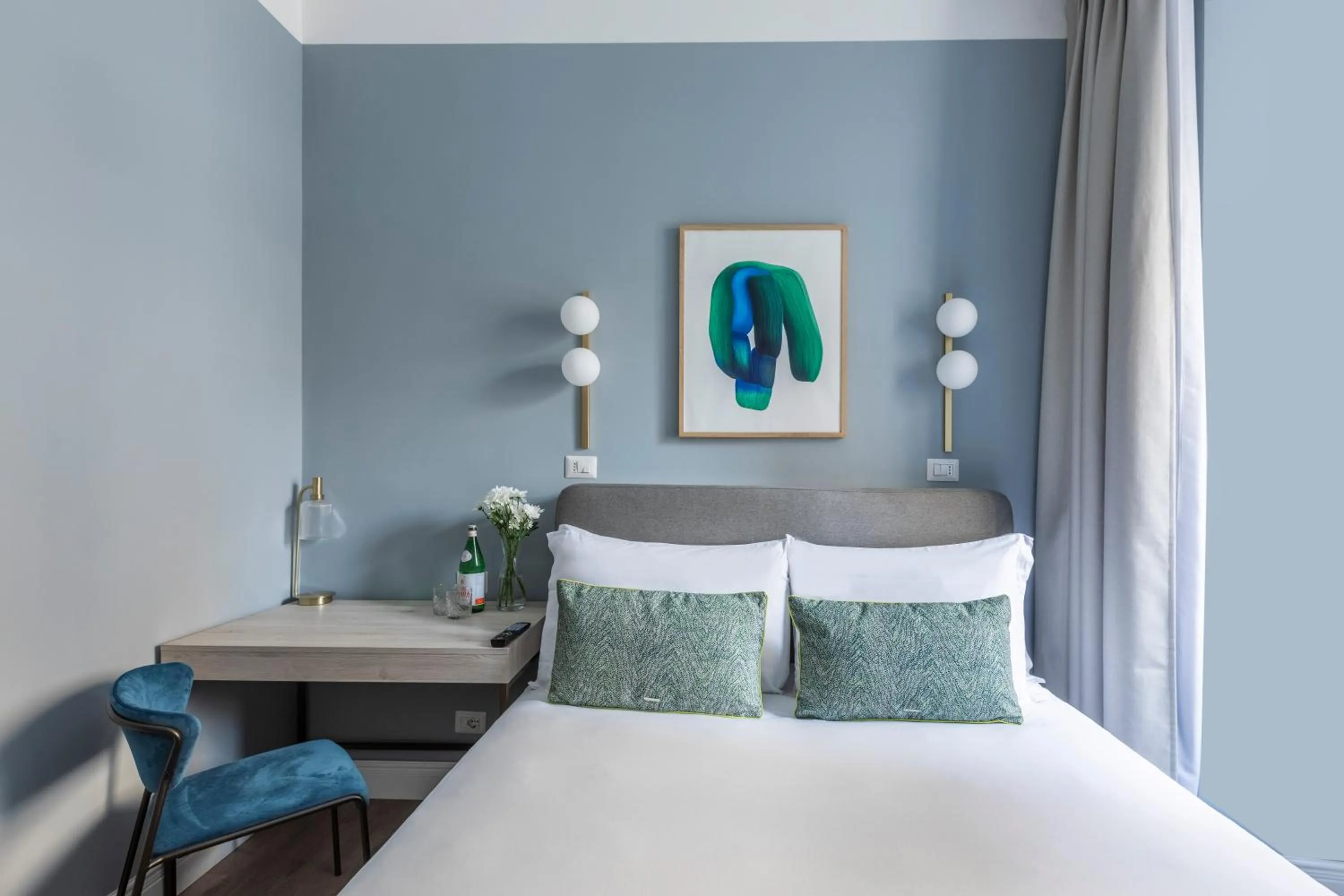 Bed in Numa Rome Linea