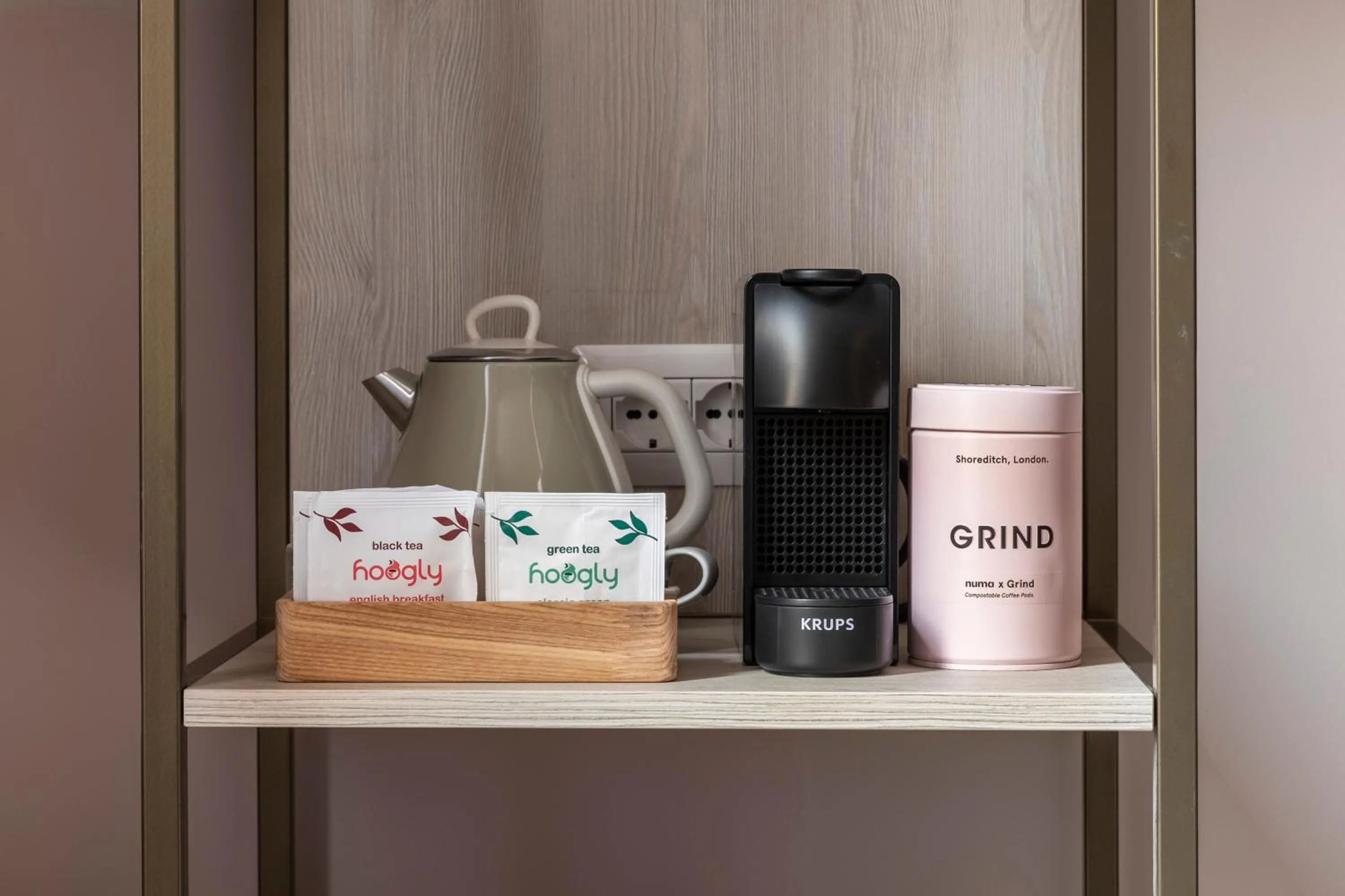 Coffee/tea facilities in Numa Rome Linea