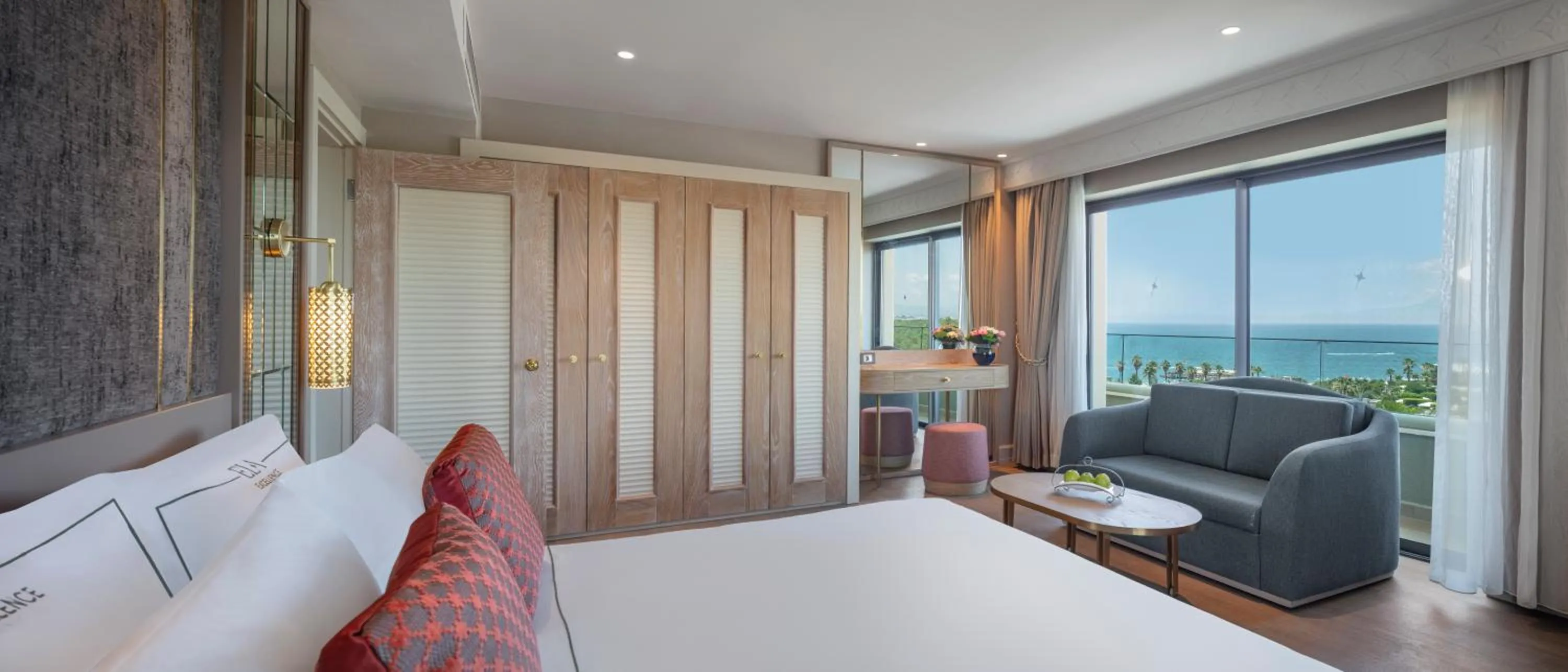 TV and multimedia, Bed in Ela Quality Resort Belek - Kids Concept