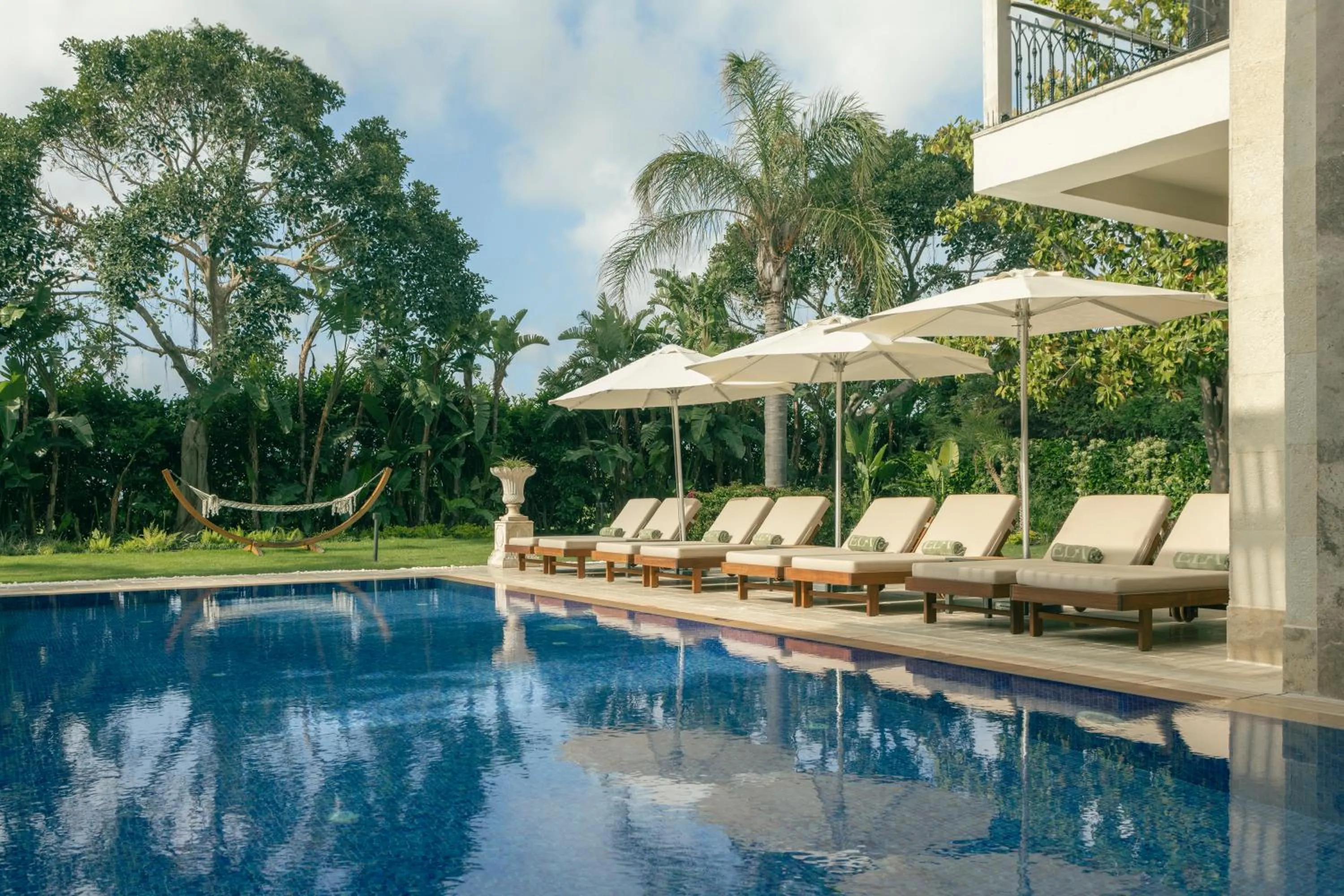 Swimming pool in Ela Excellence Resort Belek