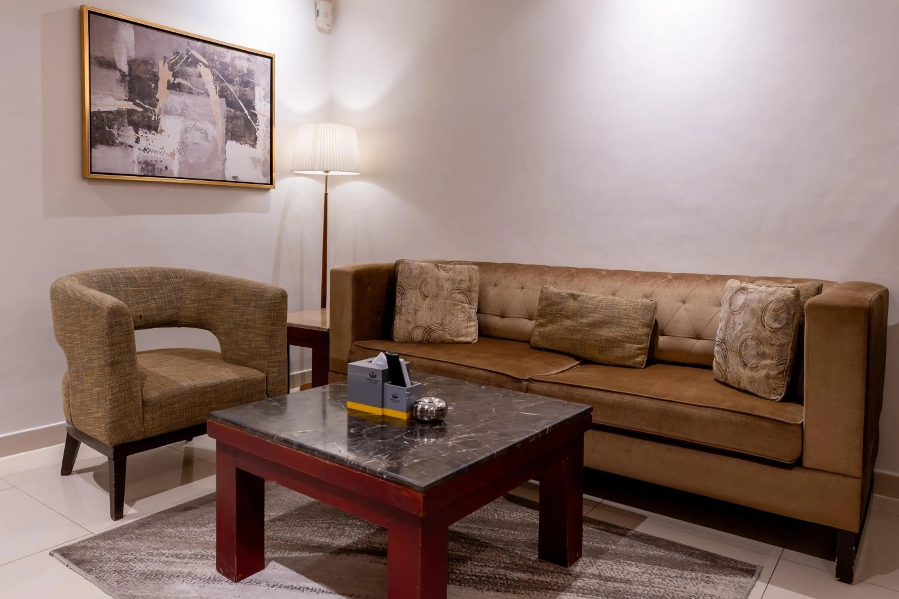 Al Muhaidb Residence Al Takhasossi 3