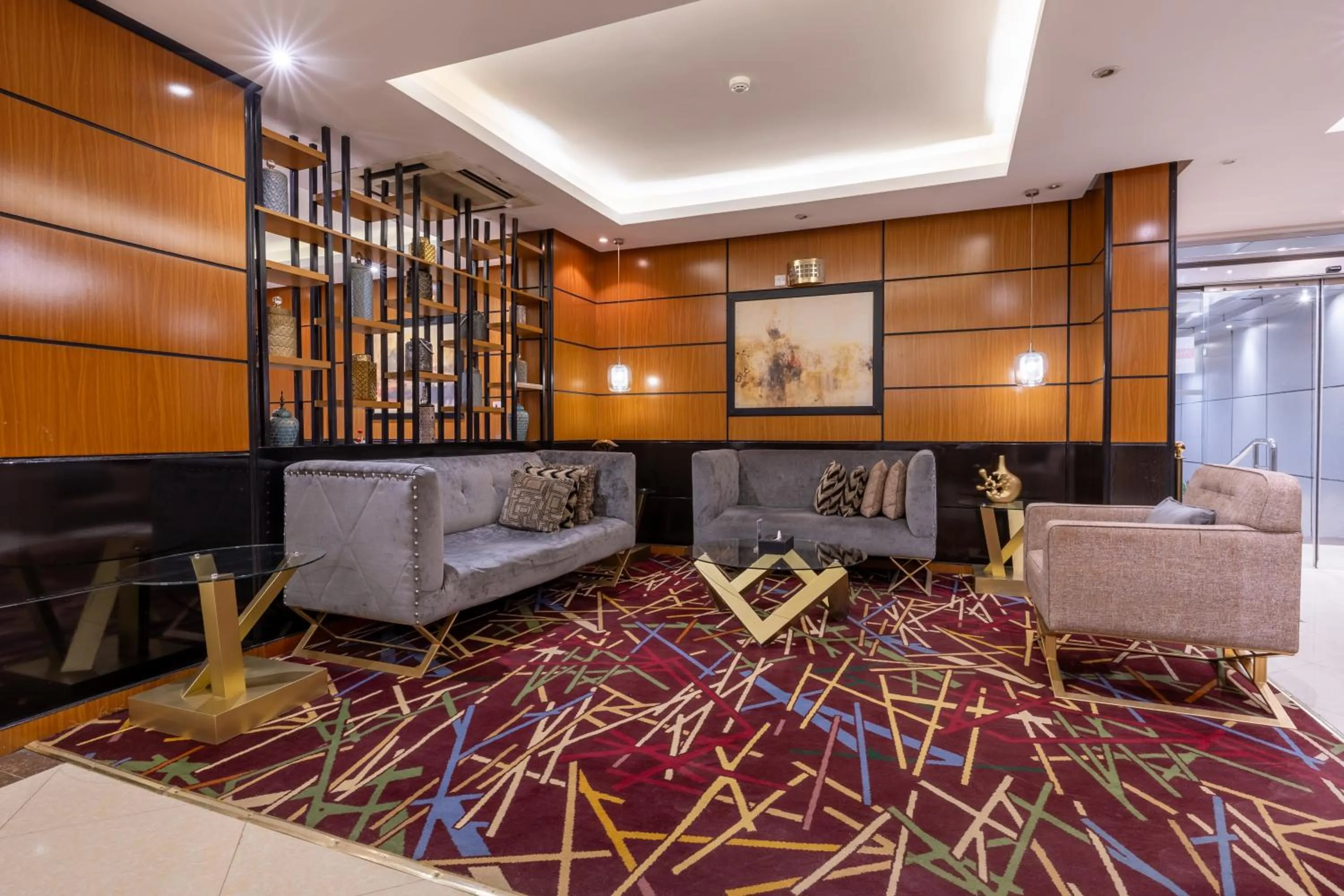 Al Muhaidb Residence Al Takhasossi 3