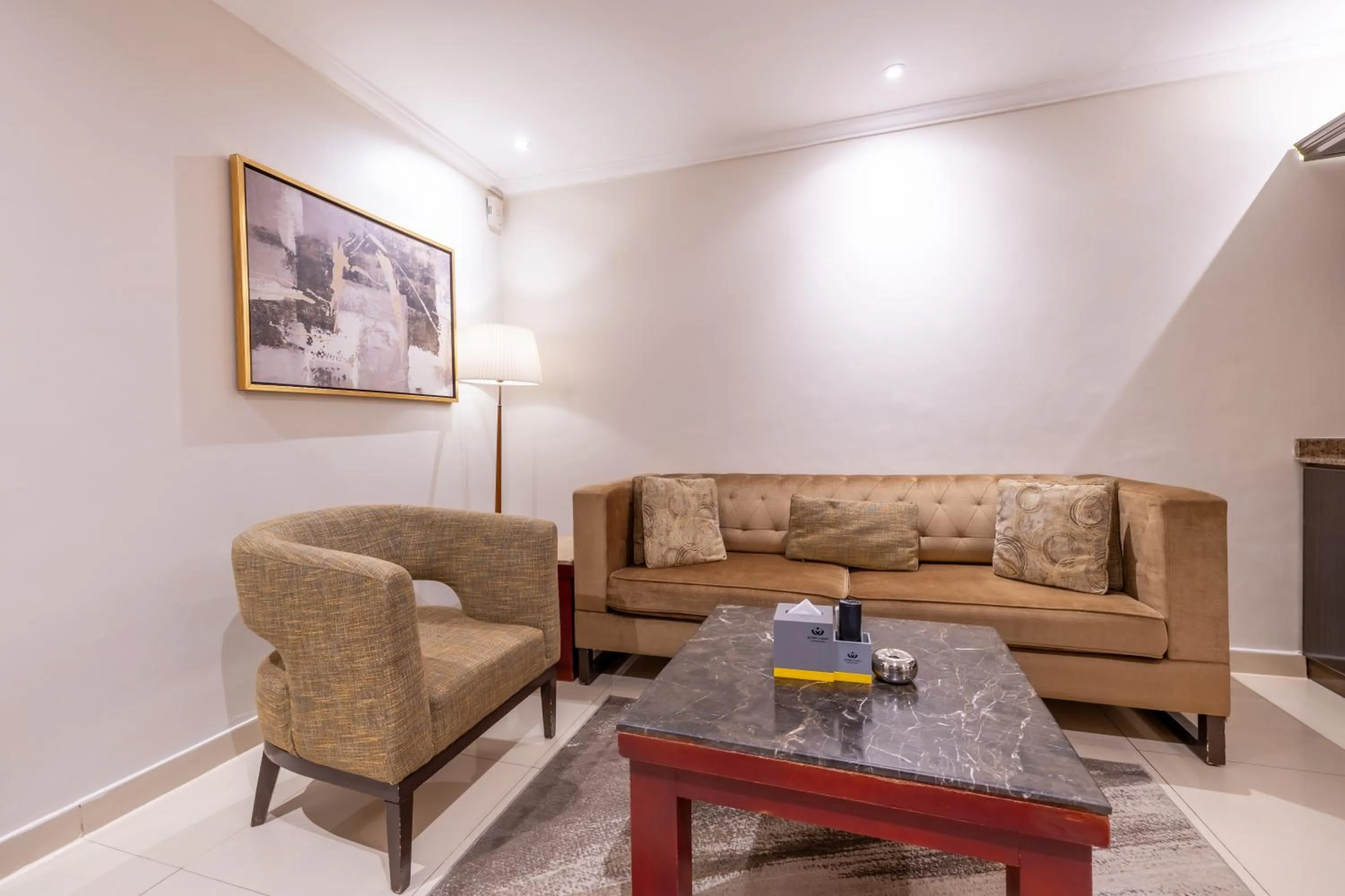 Al Muhaidb Residence Al Takhasossi 3