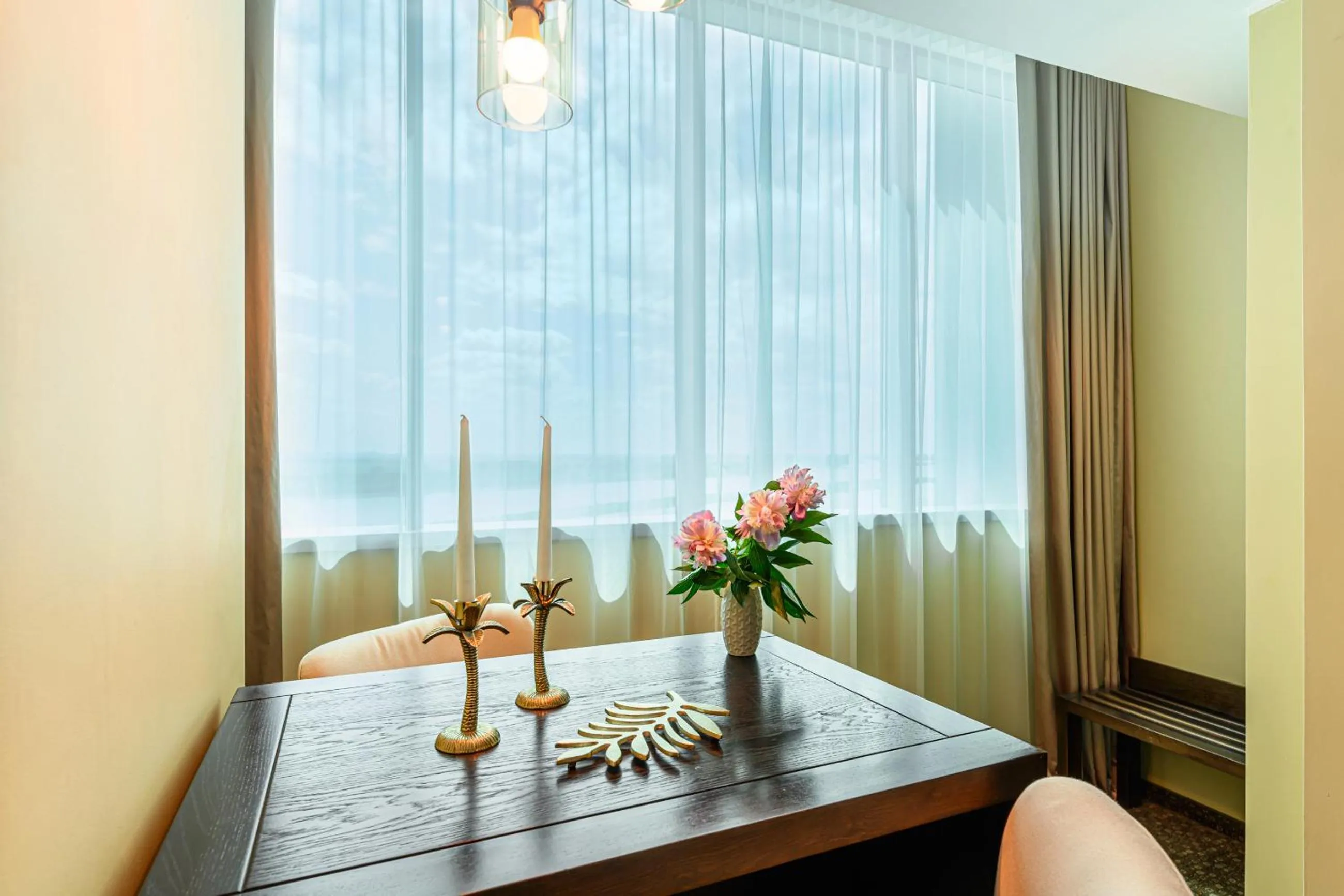 Decorative detail in Vega Hotel