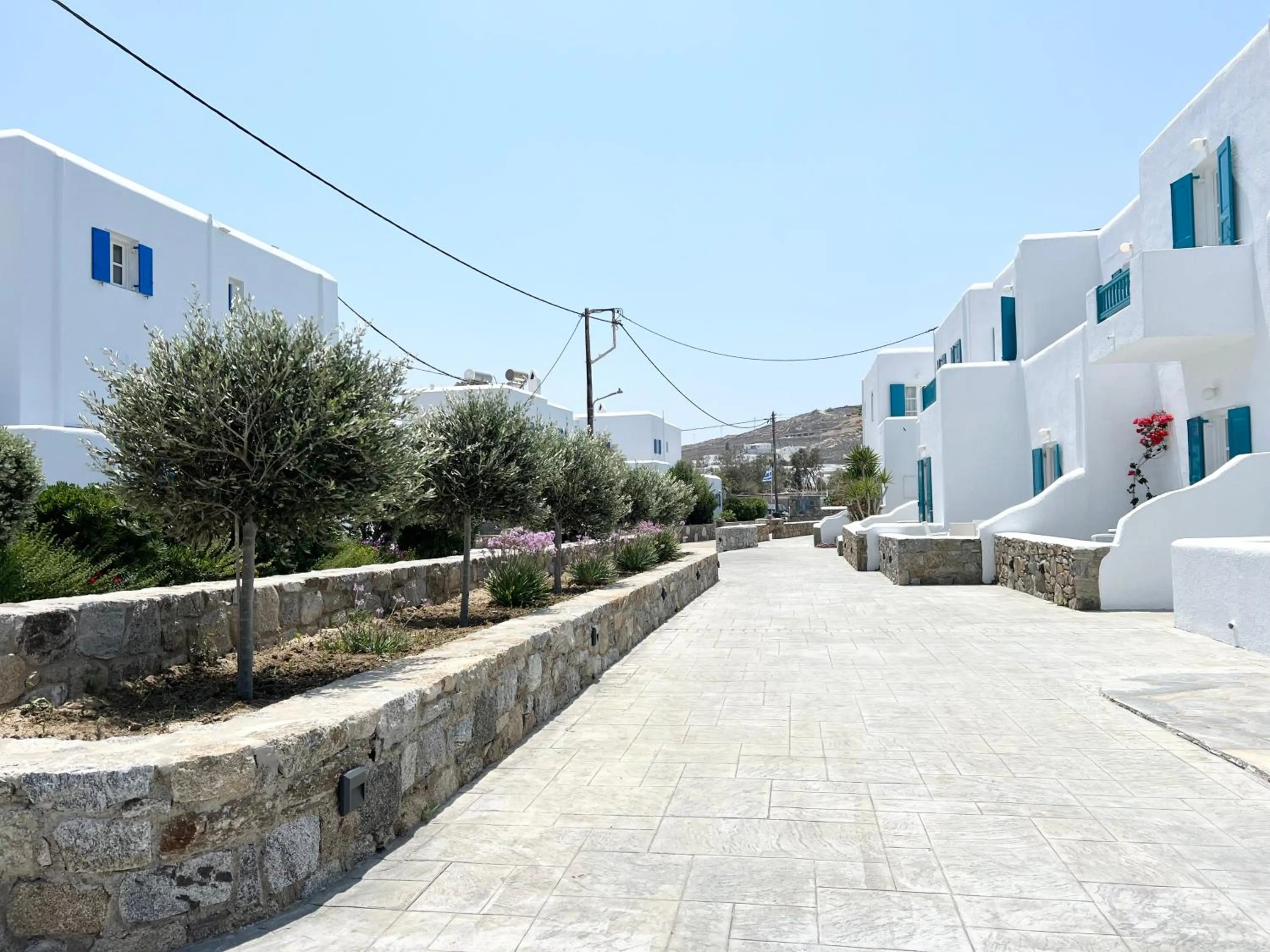 Property building in Cyclades Blue