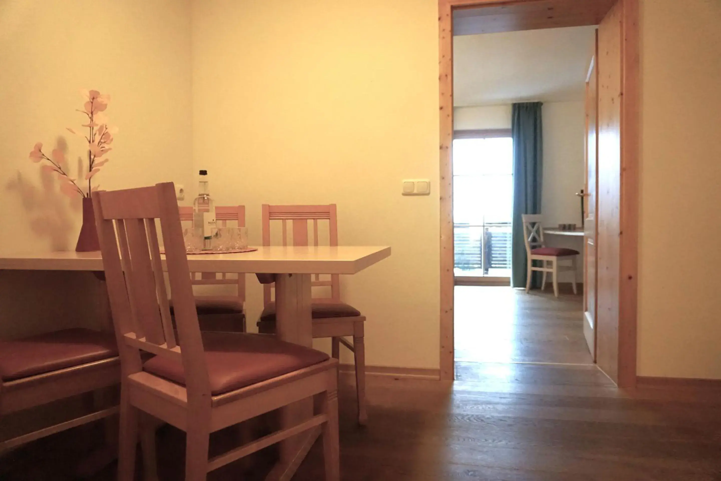 Bedroom, Dining Area in Landhotel und Gasthof Kirchberger