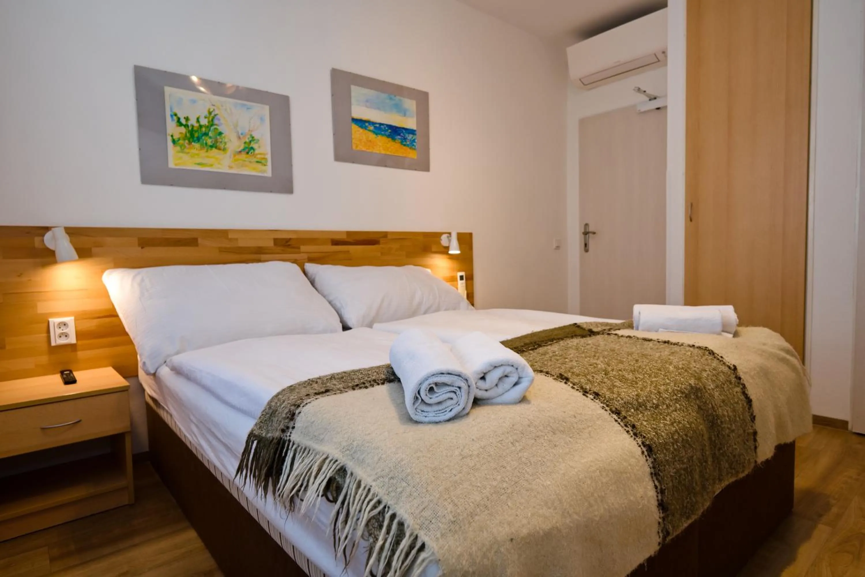 Double or Twin Room with Garden View - single occupancy in Wellness Vila Bohemia