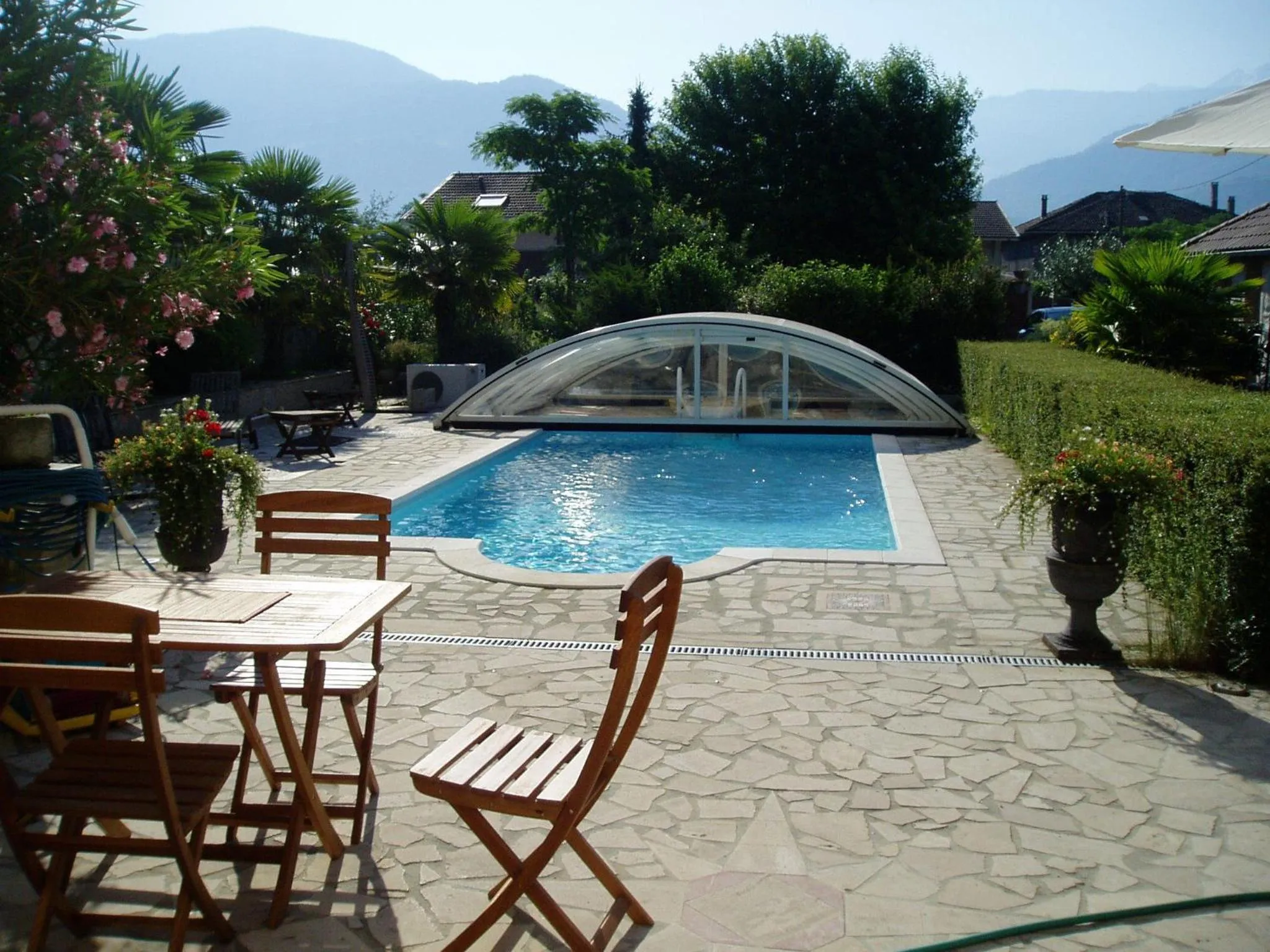 Swimming pool in La Maison d'Euterpe
