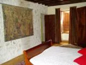 Bed in La Maison d'Euterpe