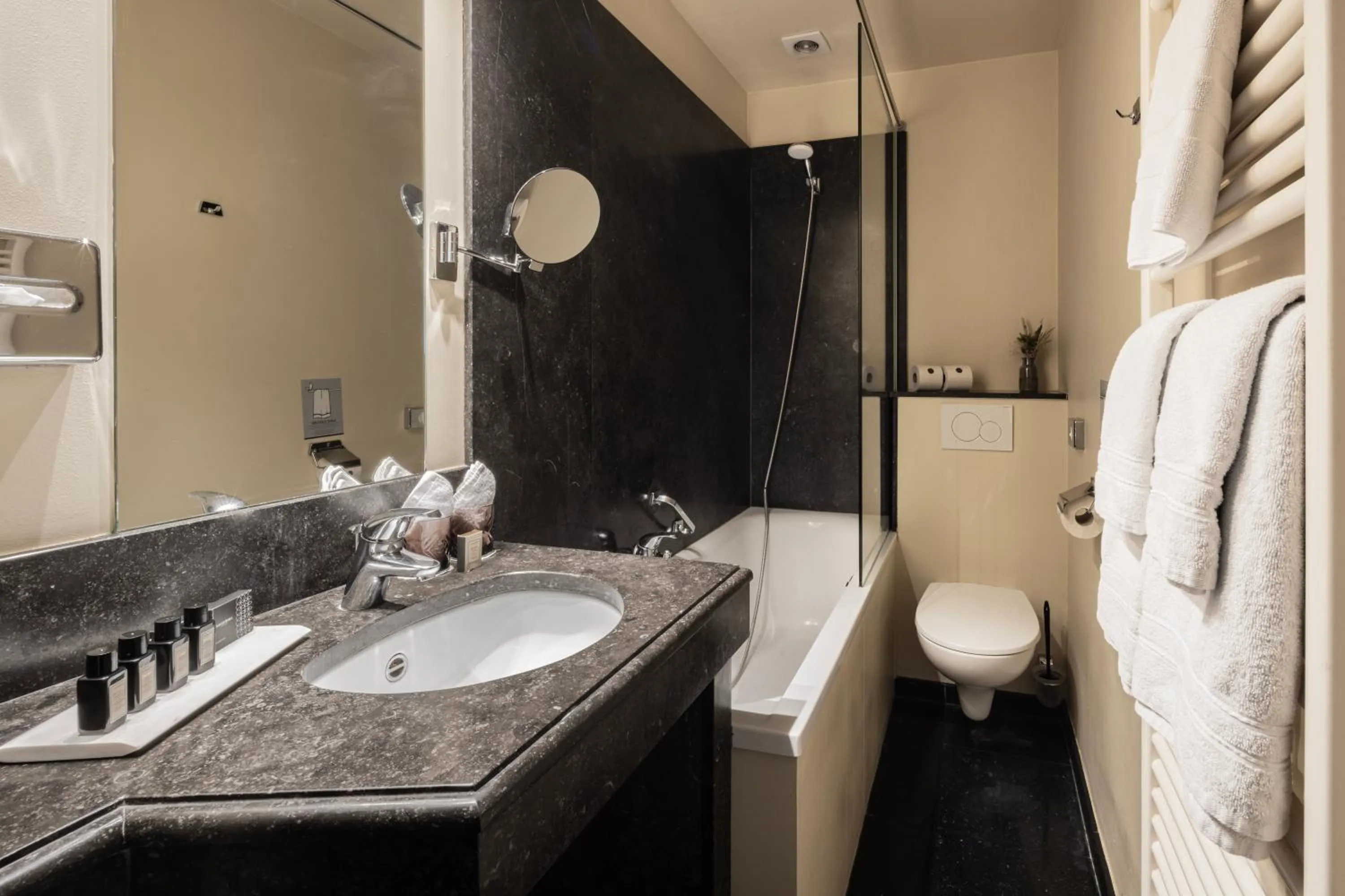 Bathroom in Hotel Biskajer by CW Hotel Collection