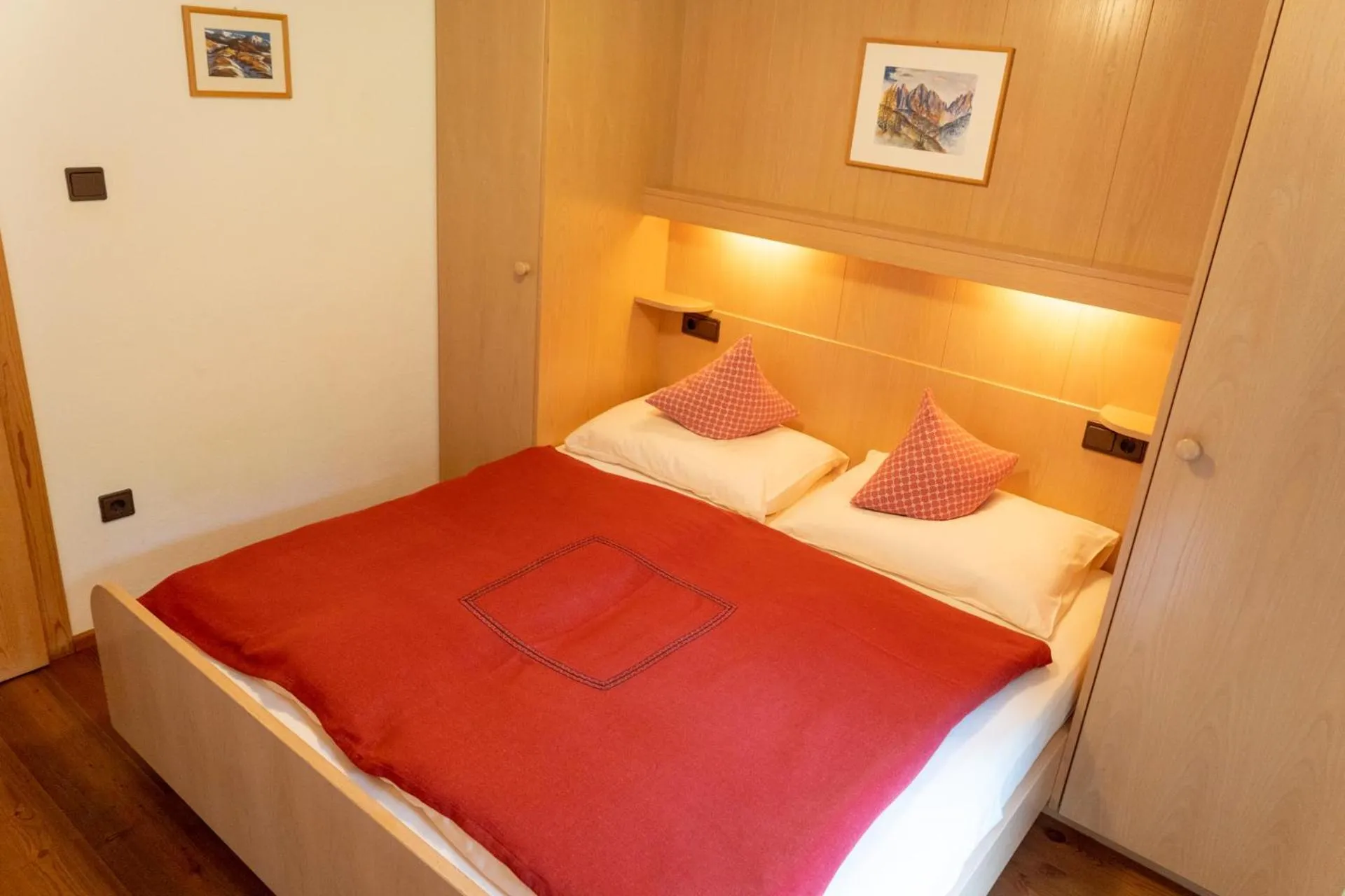 Bed in Ganoihof apartments
