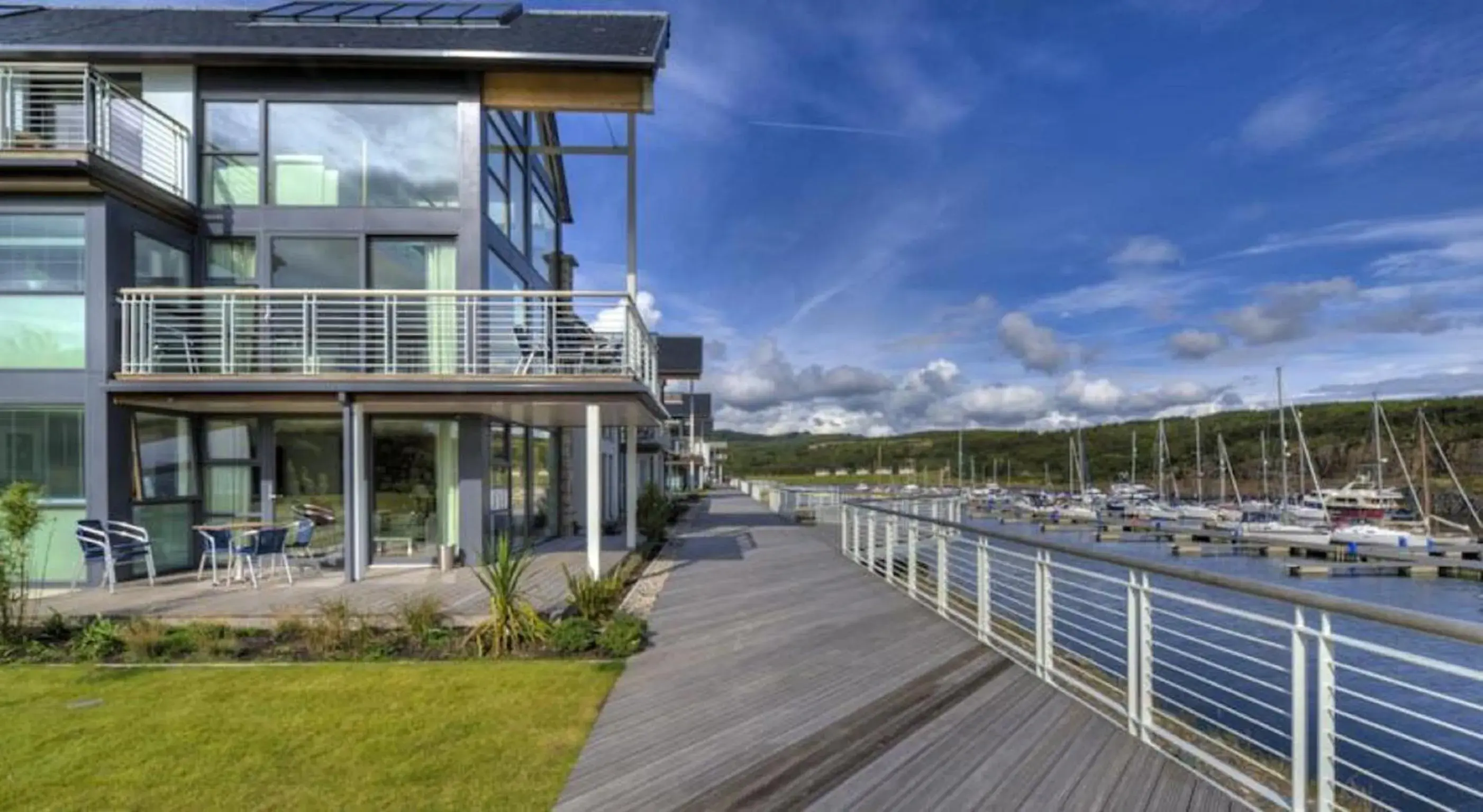 Luxury Two-Bedroom Apartment in Portavadie Loch Fyne Scotland Luxury Two-Bedroom Apartment in Portavadie Loch Fyne Scotland
