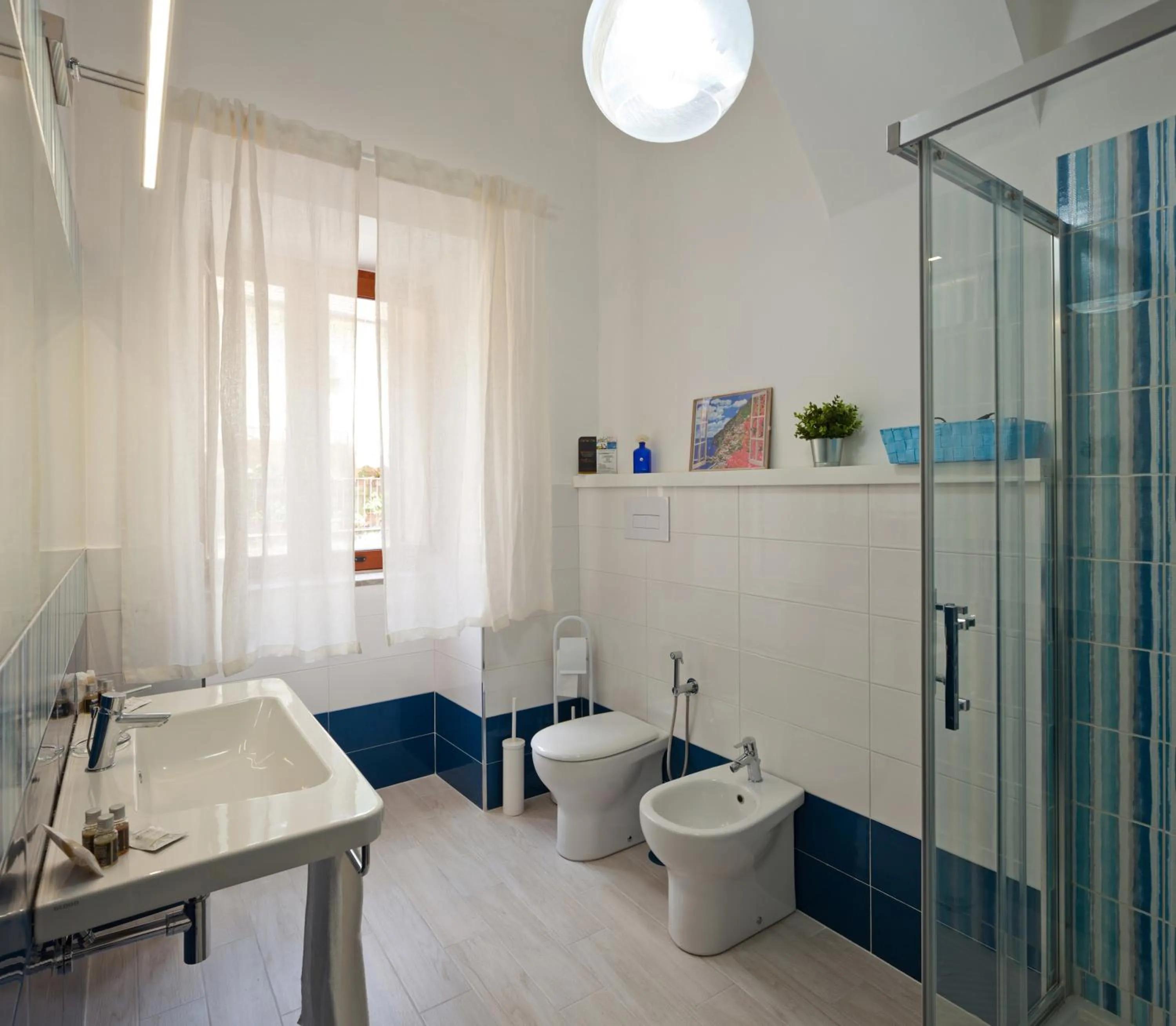 Shower in La terrazza dei tramonti