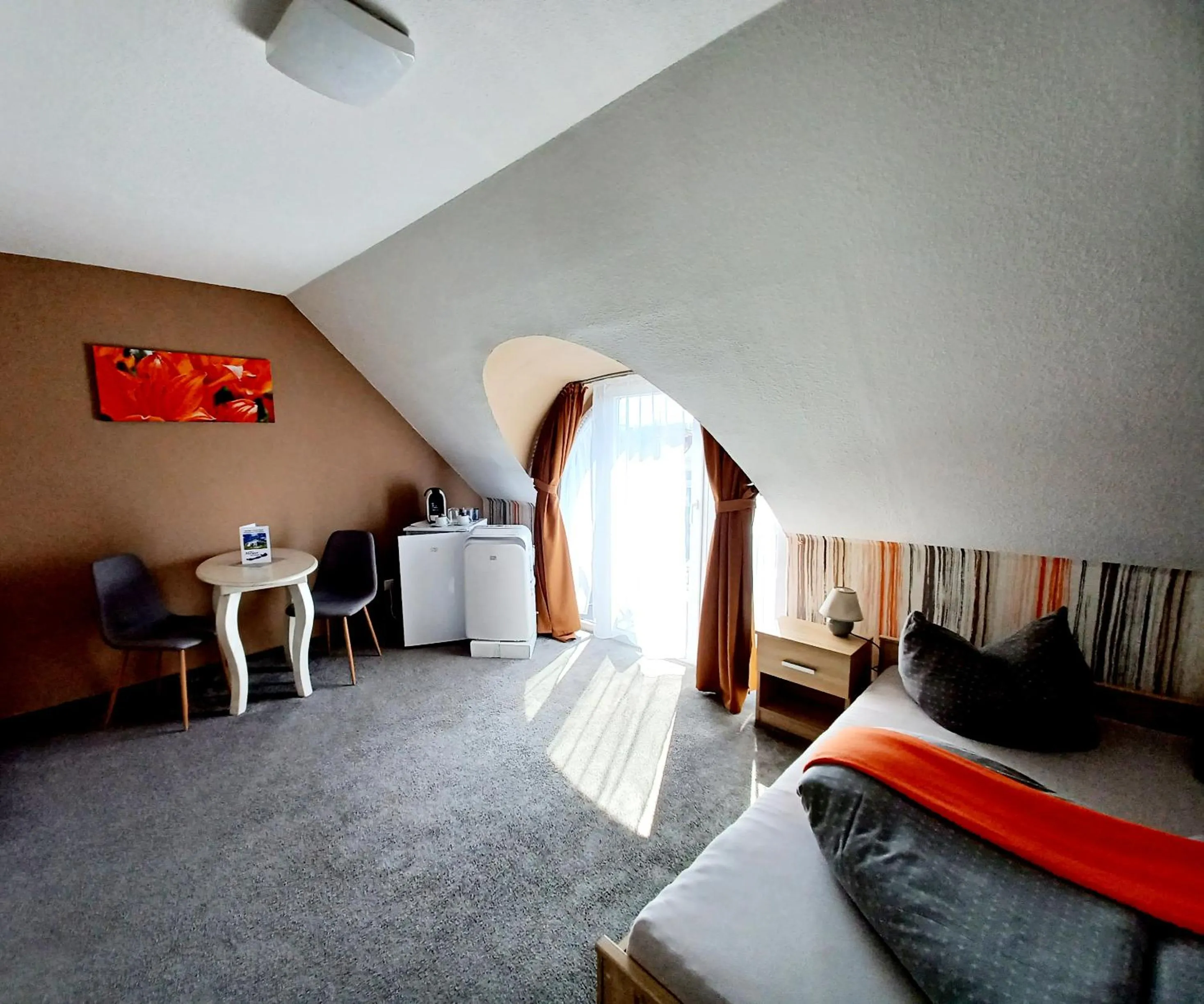 Photo of the whole room in Margret Haus