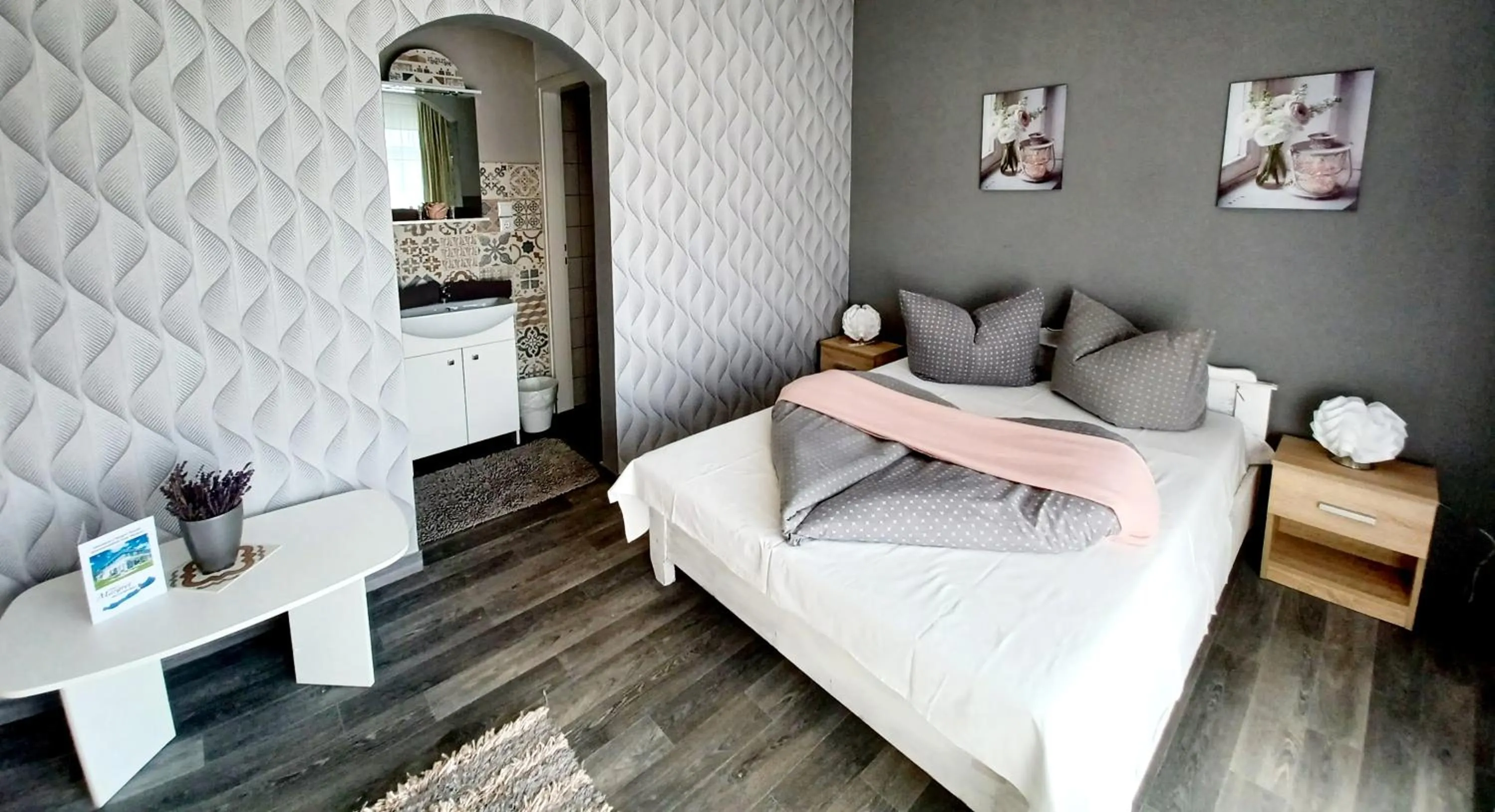 Photo of the whole room in Margret Haus