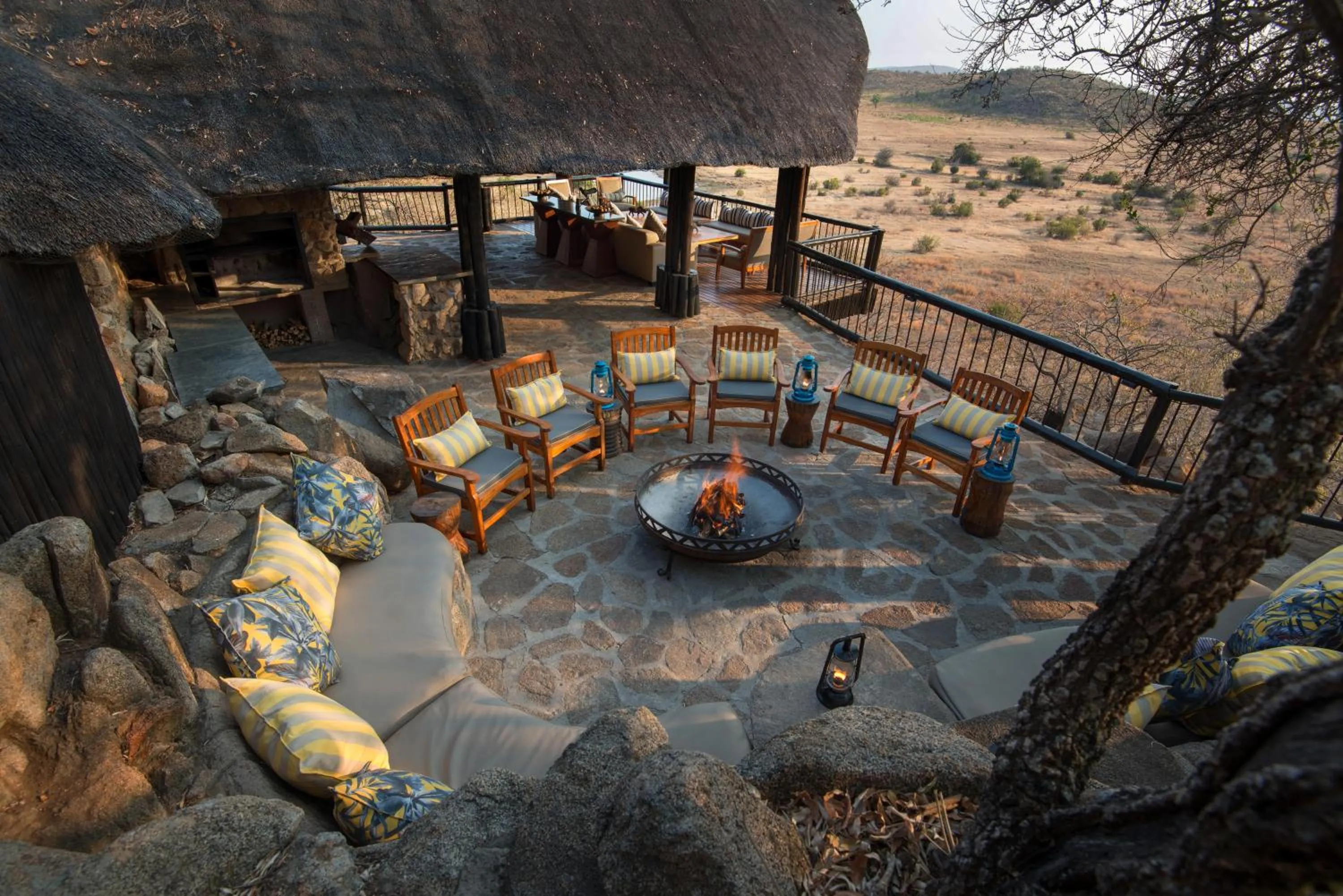 Balcony/Terrace in Tshukudu Bush Lodge