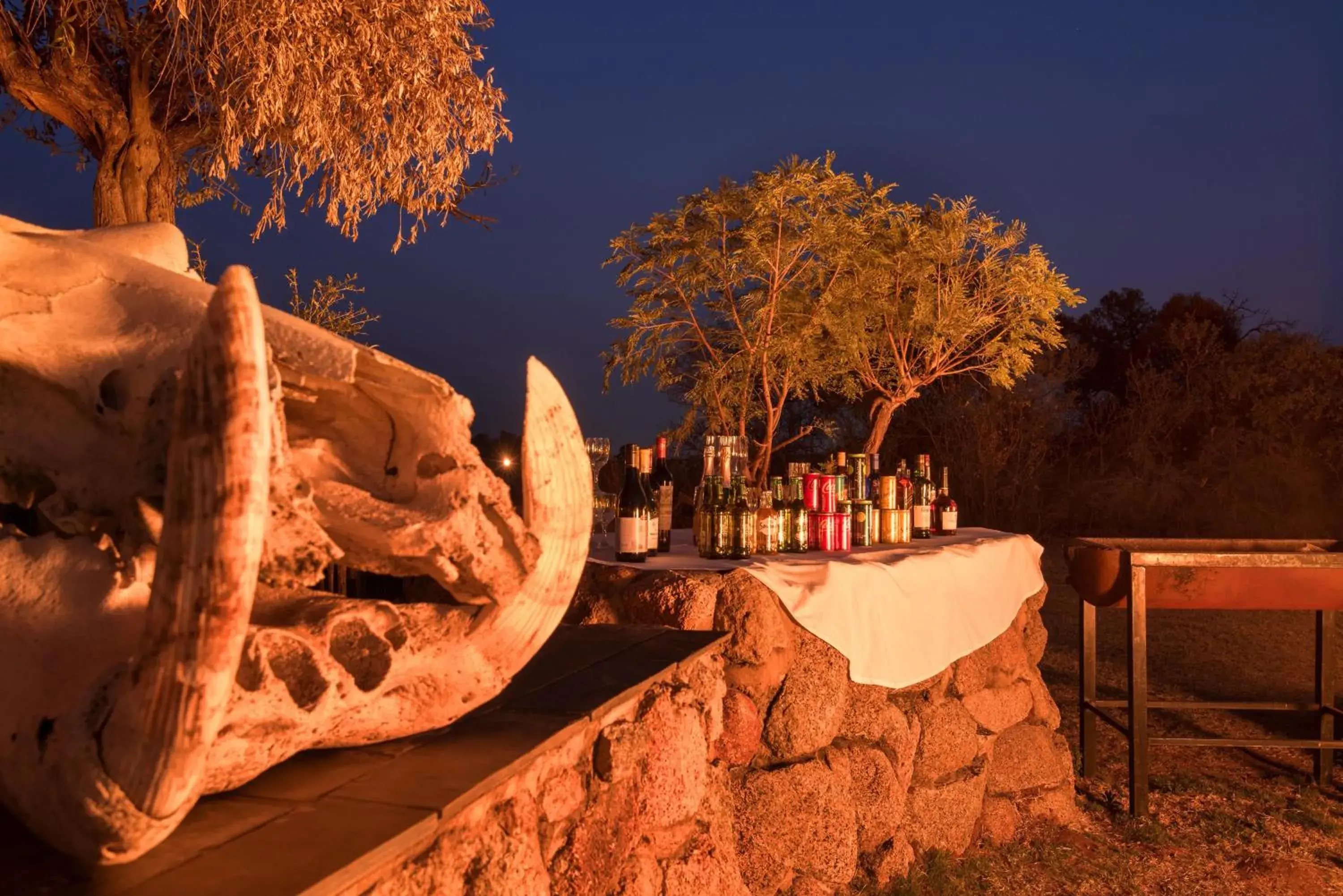 Property building in Tshukudu Bush Lodge Property building in Tshukudu Bush Lodge