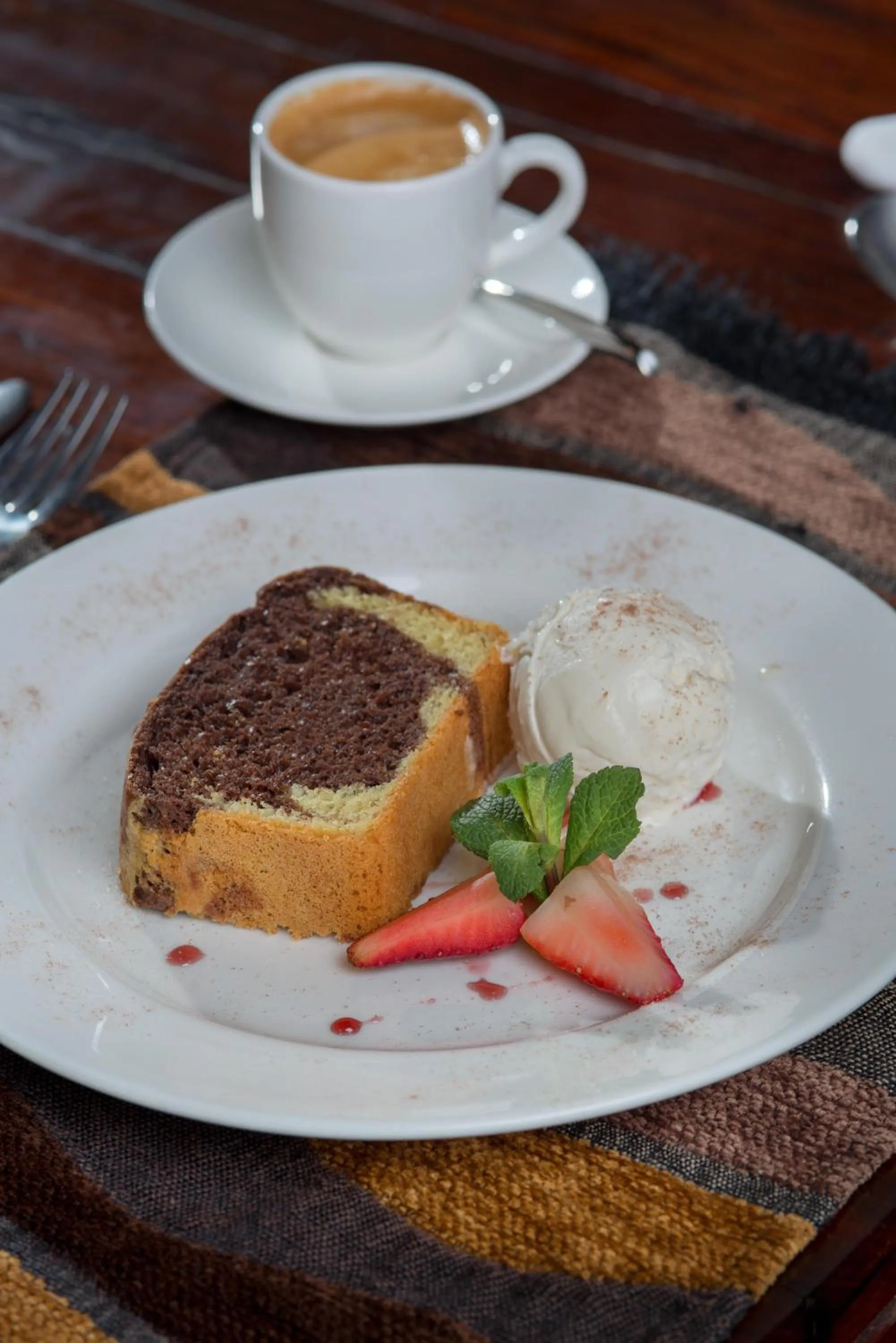 Restaurant/places to eat in Tshukudu Bush Lodge