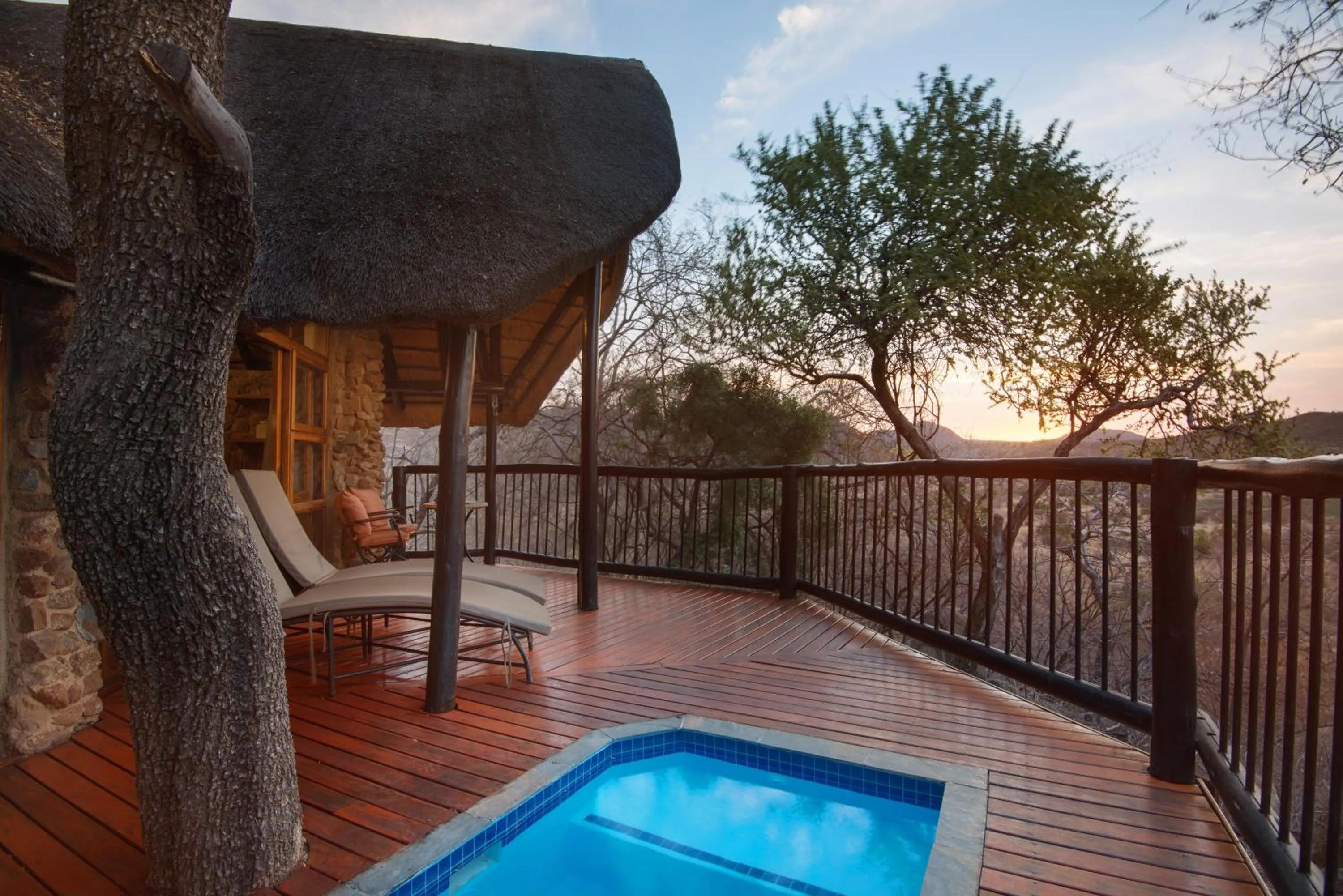 Swimming pool in Tshukudu Bush Lodge