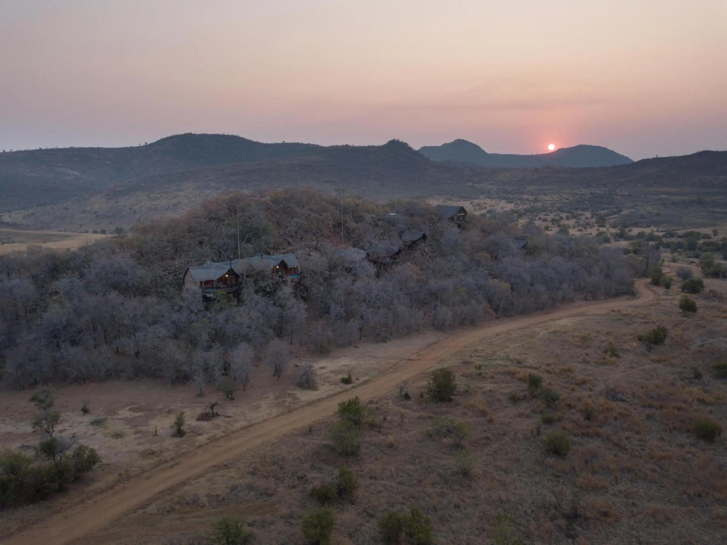 Property building in Tshukudu Bush Lodge