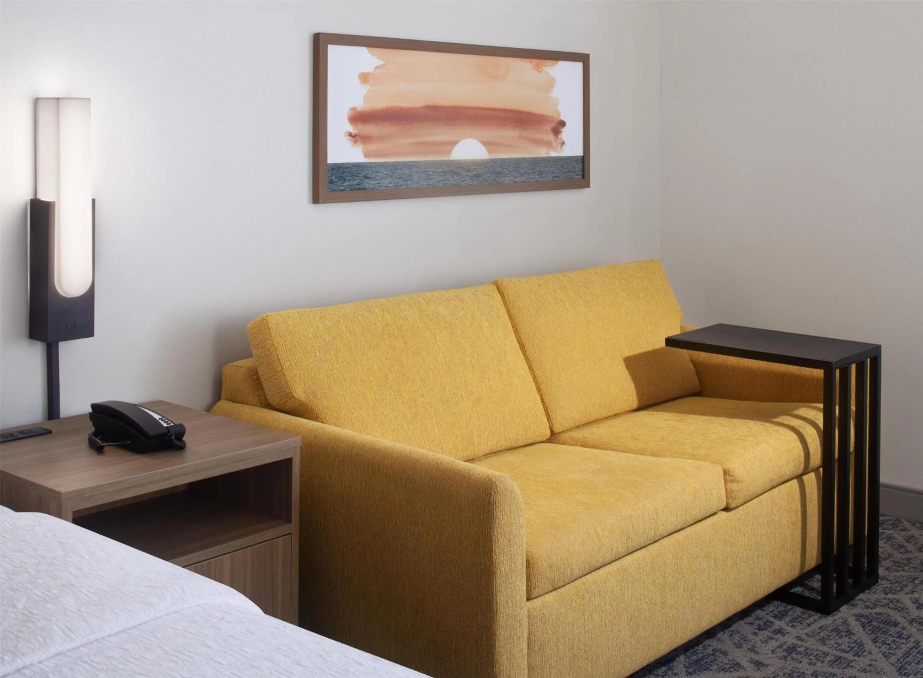 Living room in Hampton Inn & Suites Tampa-North