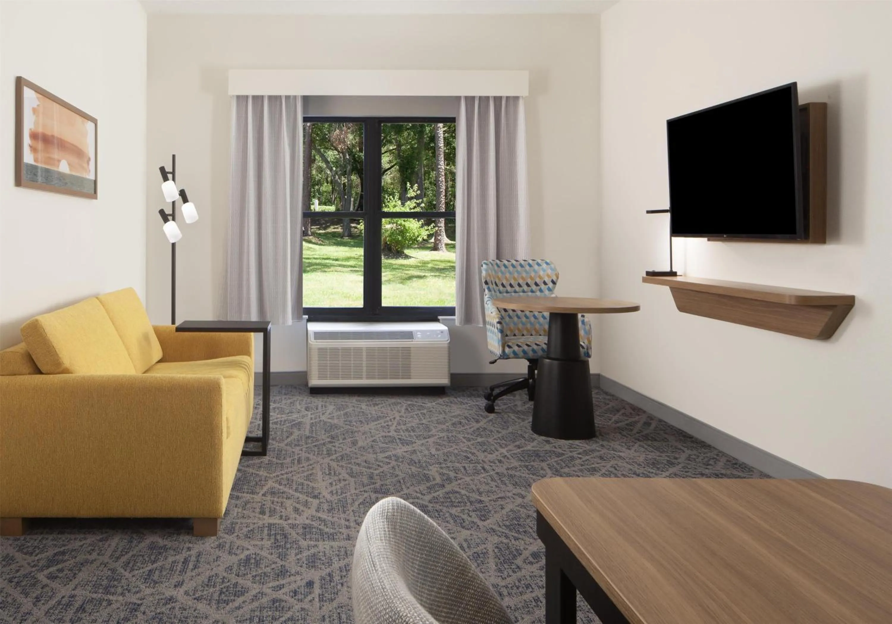 Living room in Hampton Inn & Suites Tampa-North