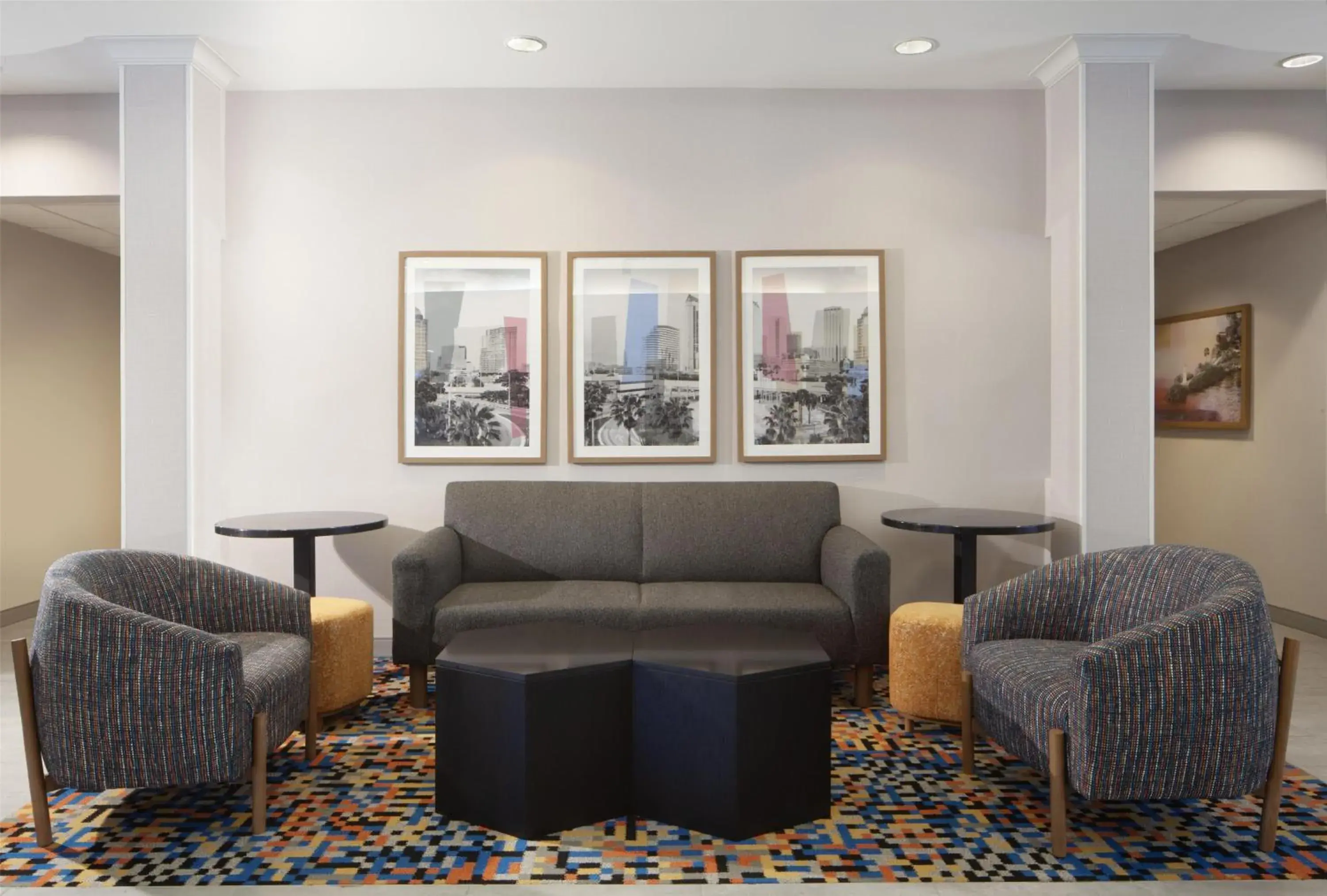 Lobby or reception in Hampton Inn & Suites Tampa-North Lobby or reception in Hampton Inn & Suites Tampa-North