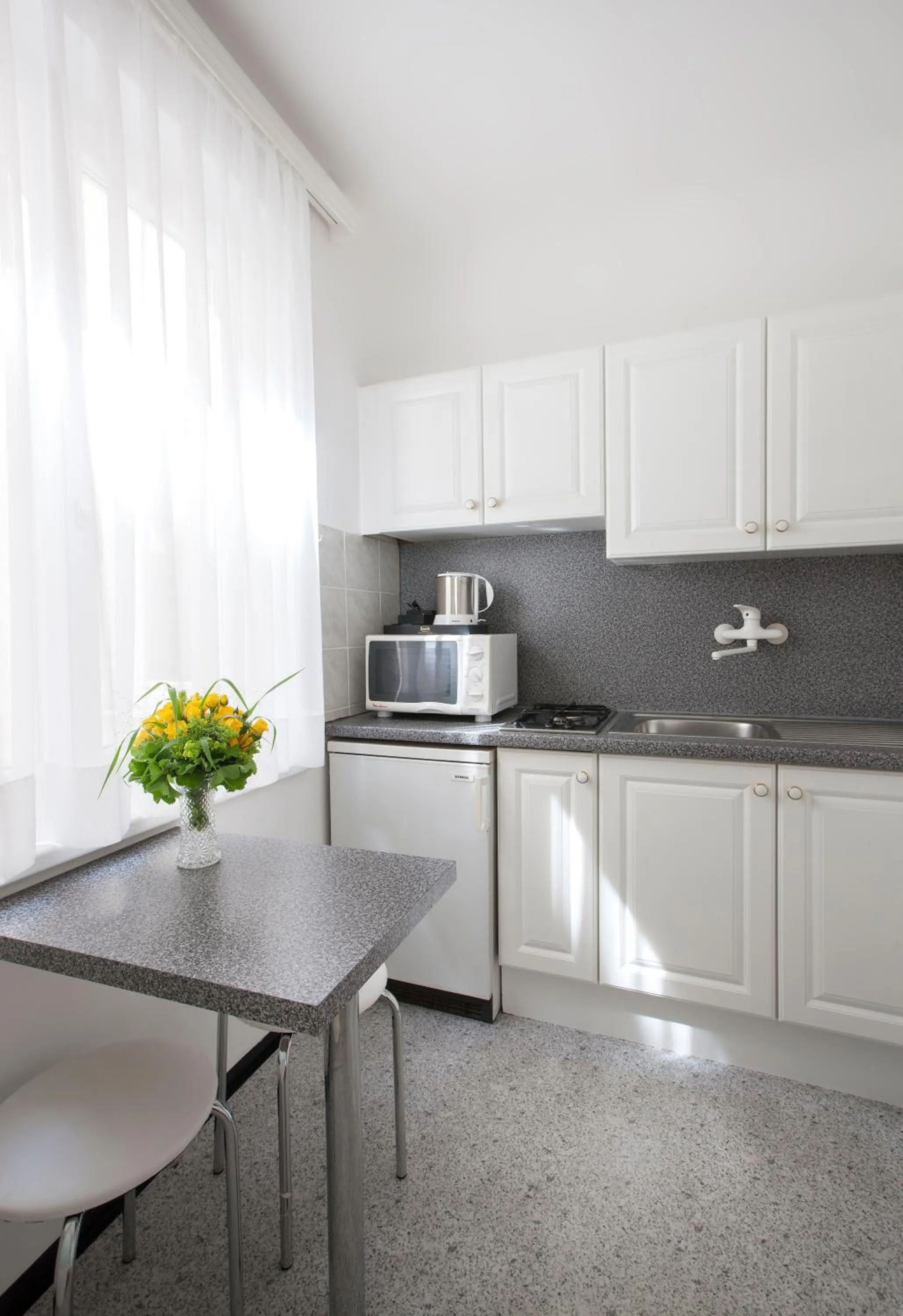 Day in Hotel Pension Suzanne