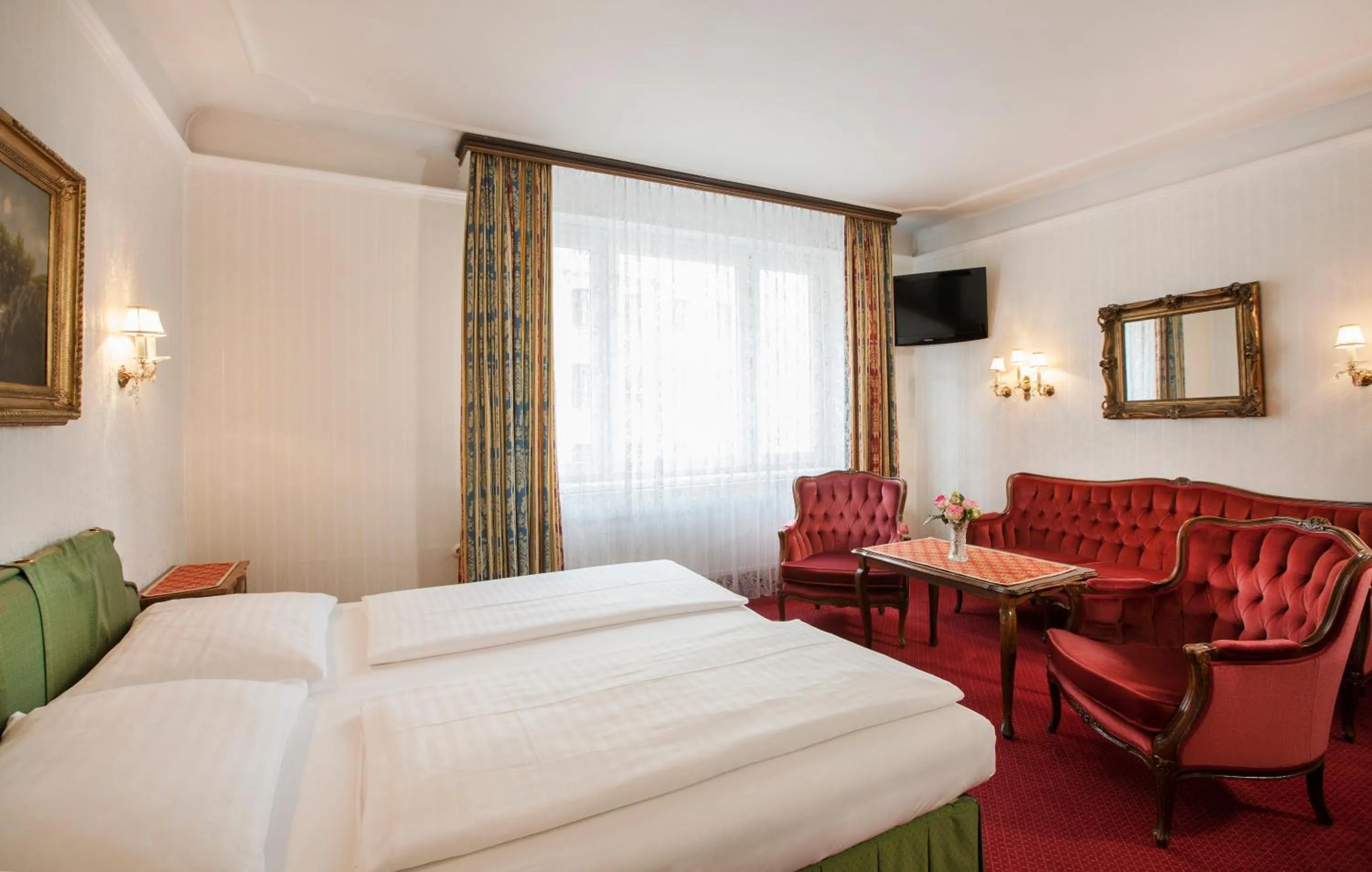 Day, Bed in Hotel Pension Suzanne