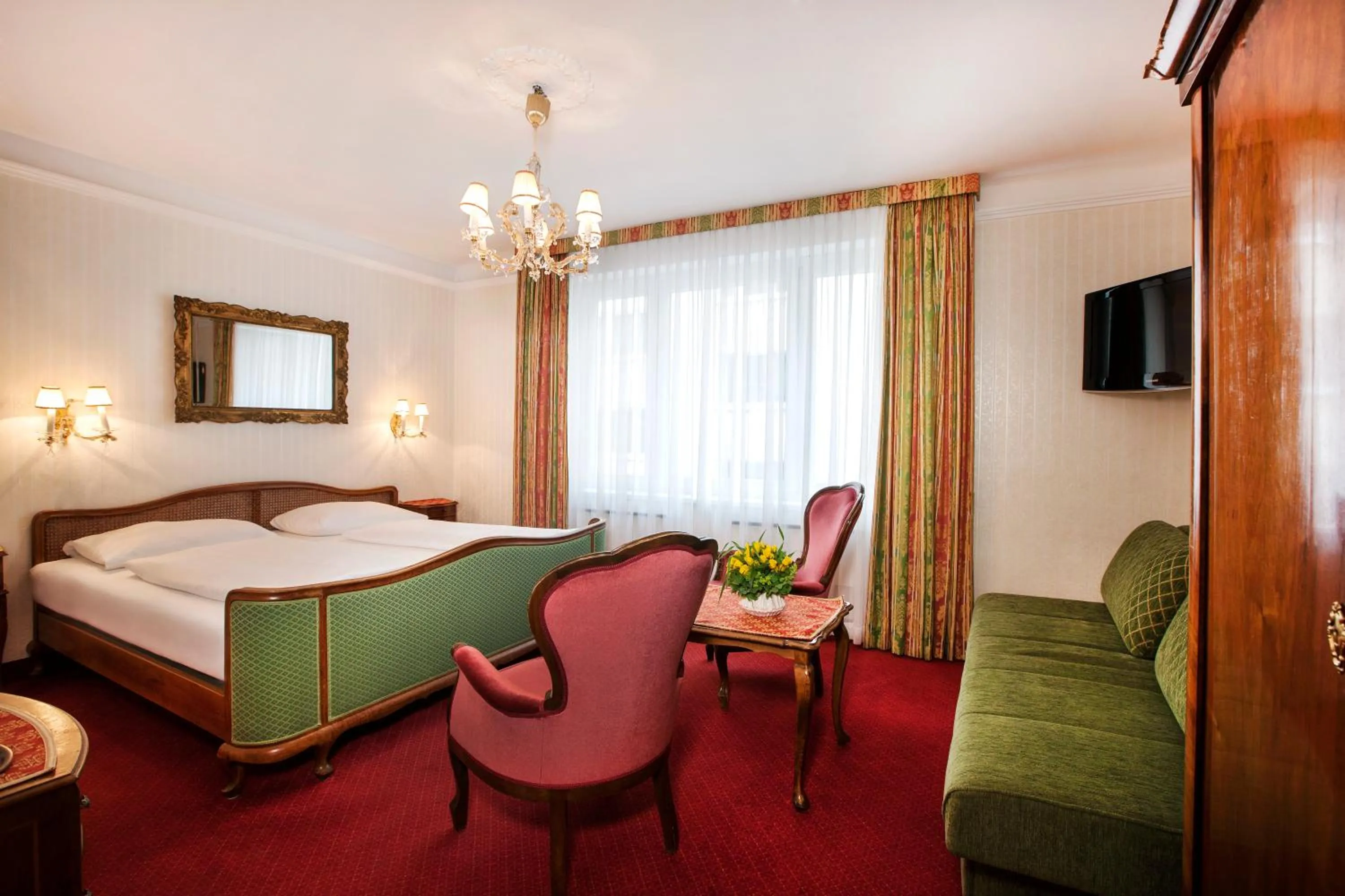 Day, Bed in Hotel Pension Suzanne