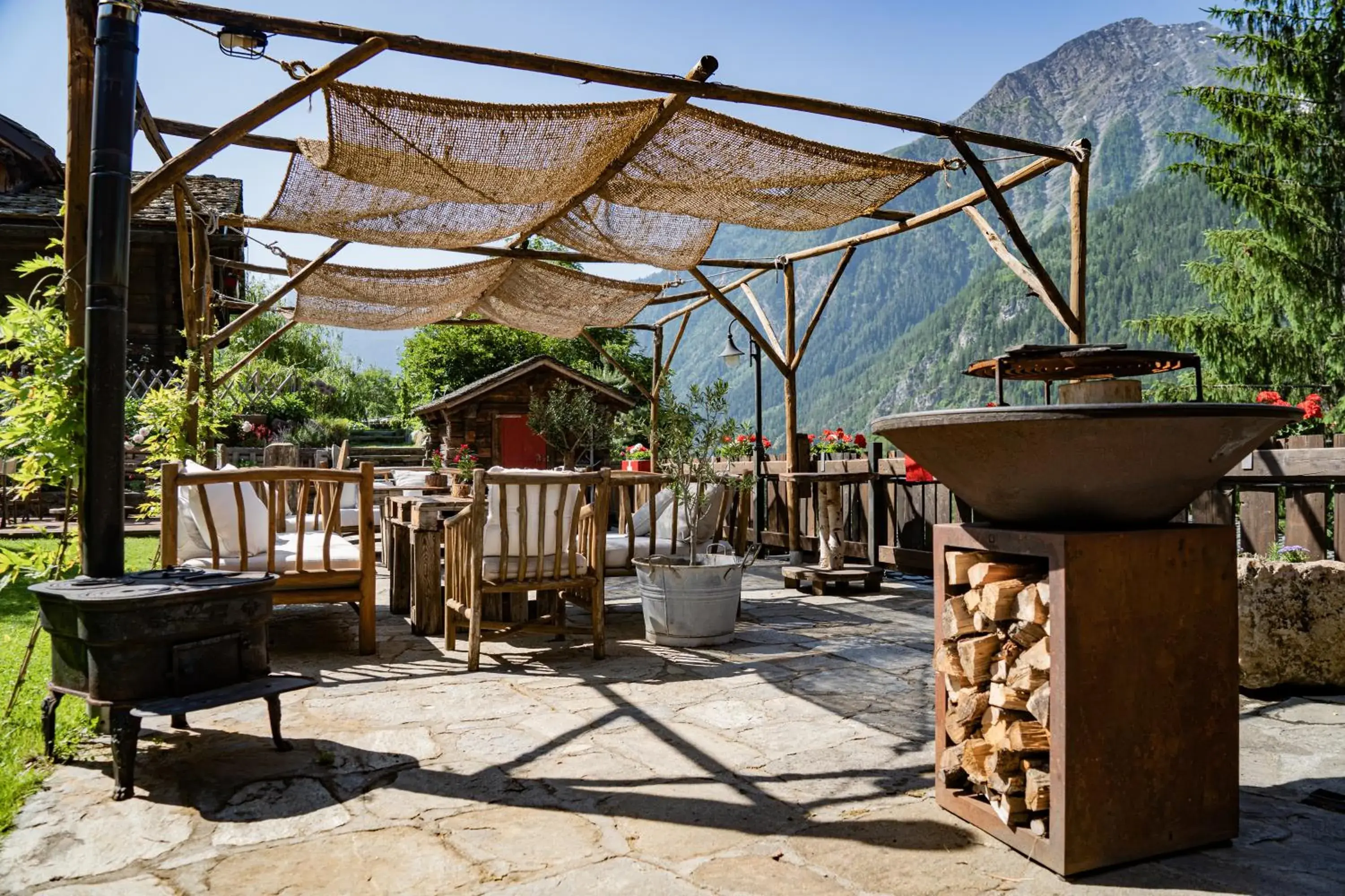 Property building in Chalet Svizzero Property building in Chalet Svizzero