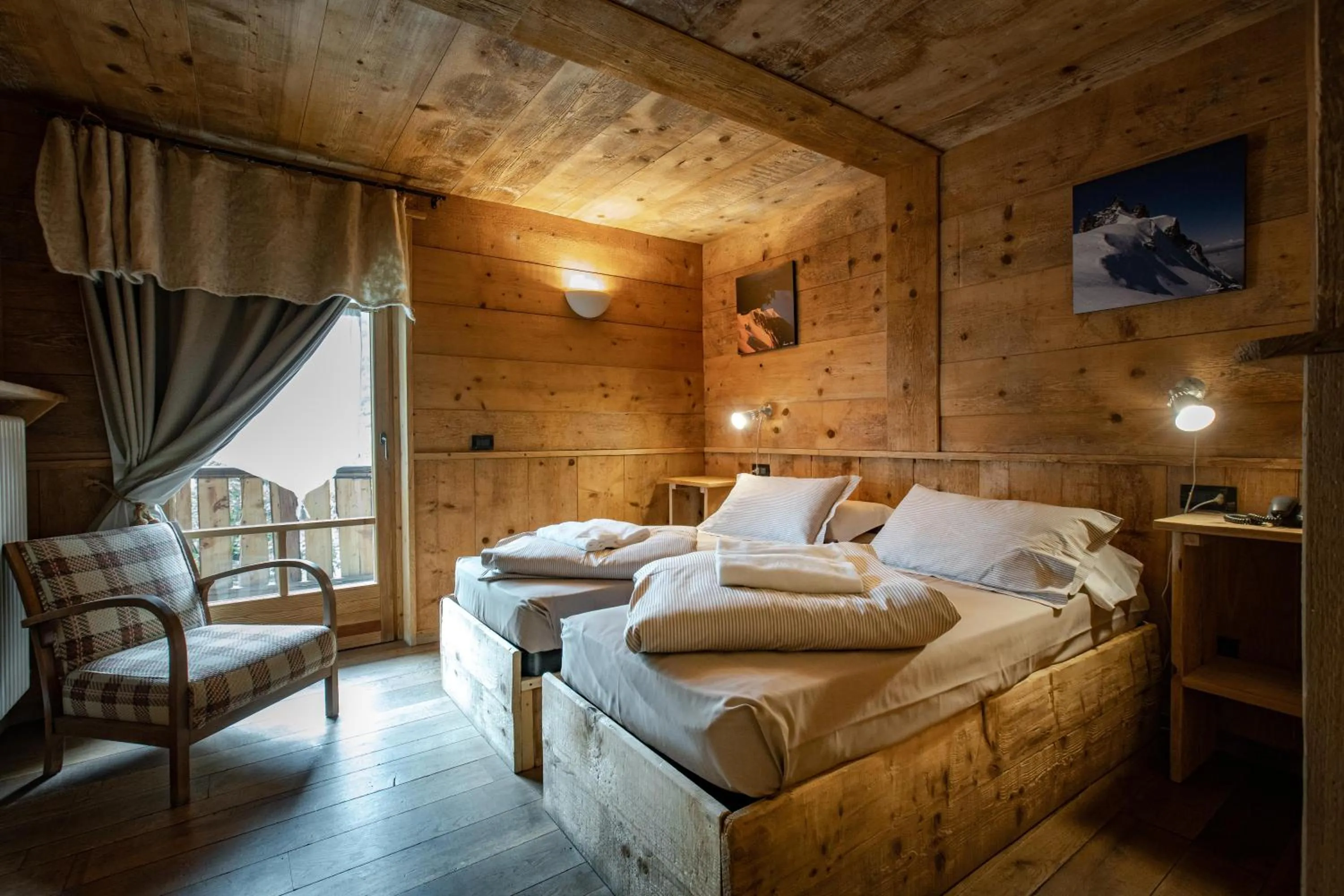 Bed in Chalet Svizzero