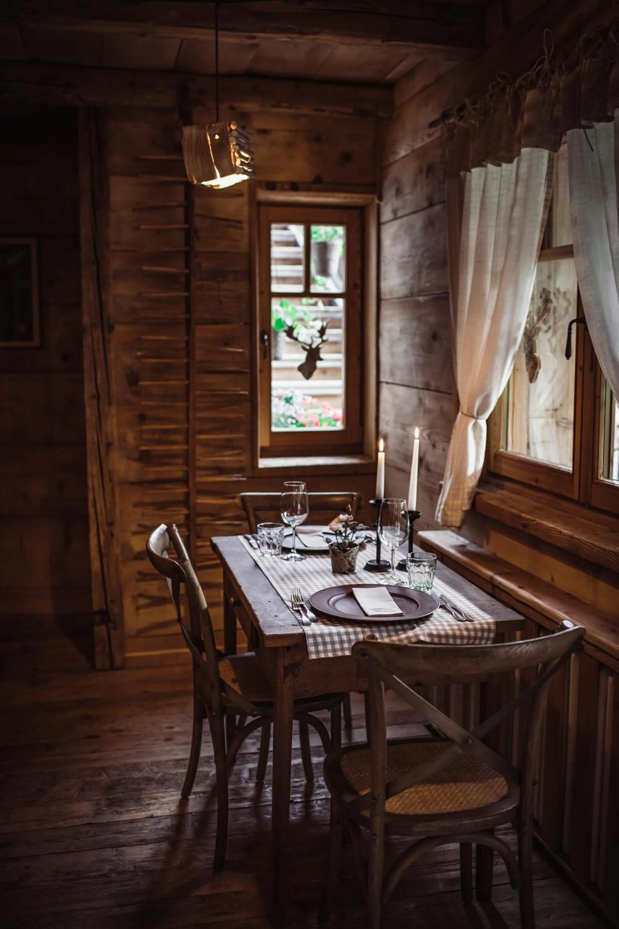 Restaurant/places to eat in Chalet Svizzero