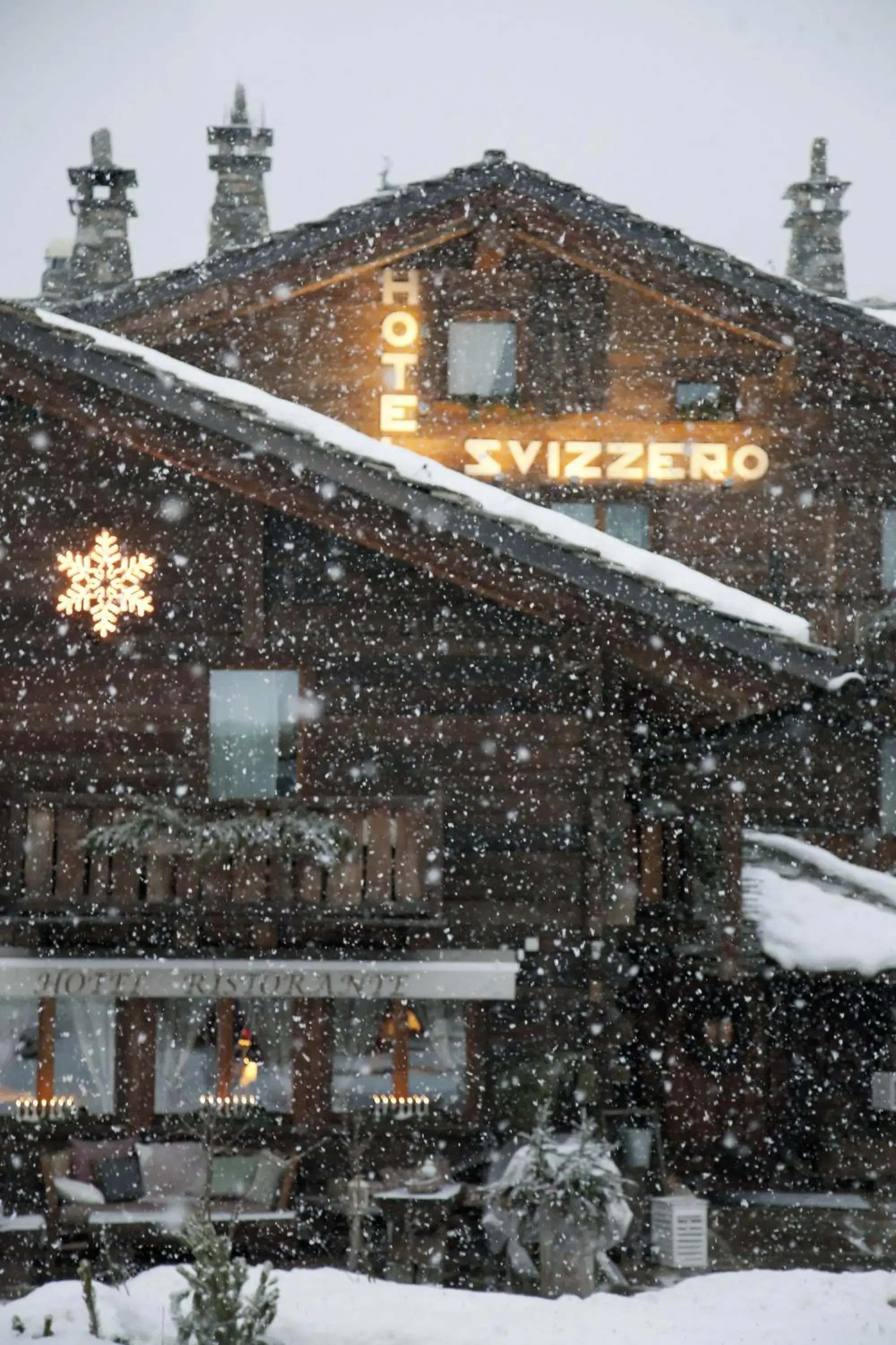 Facade/entrance in Chalet Svizzero Facade/entrance in Chalet Svizzero