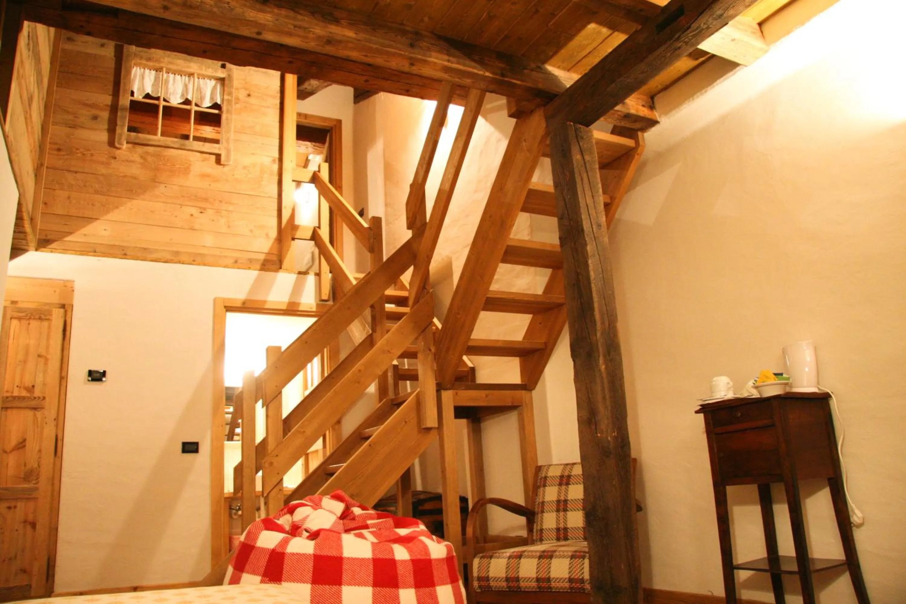 Photo of the whole room in Chalet Svizzero