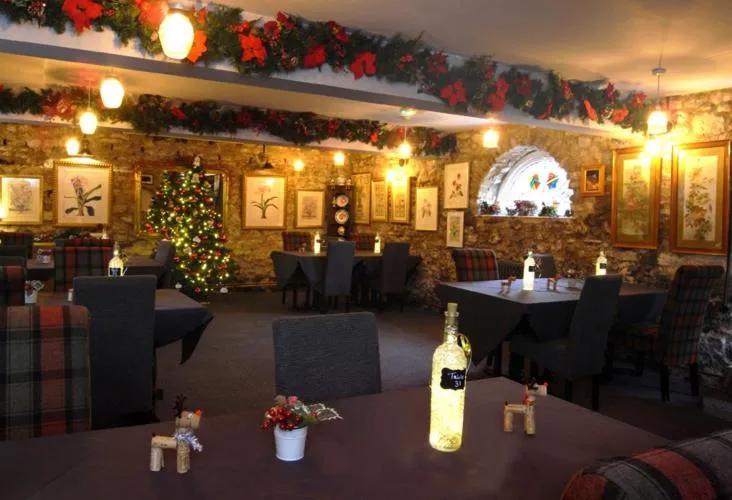 Restaurant/places to eat in The George at Nunney