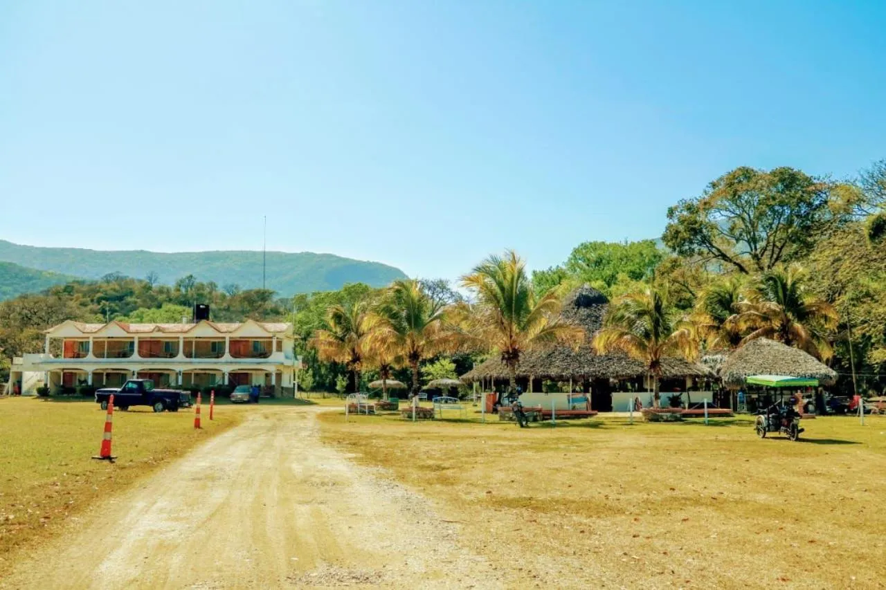 Hotel y Restaurante EL TEXANO