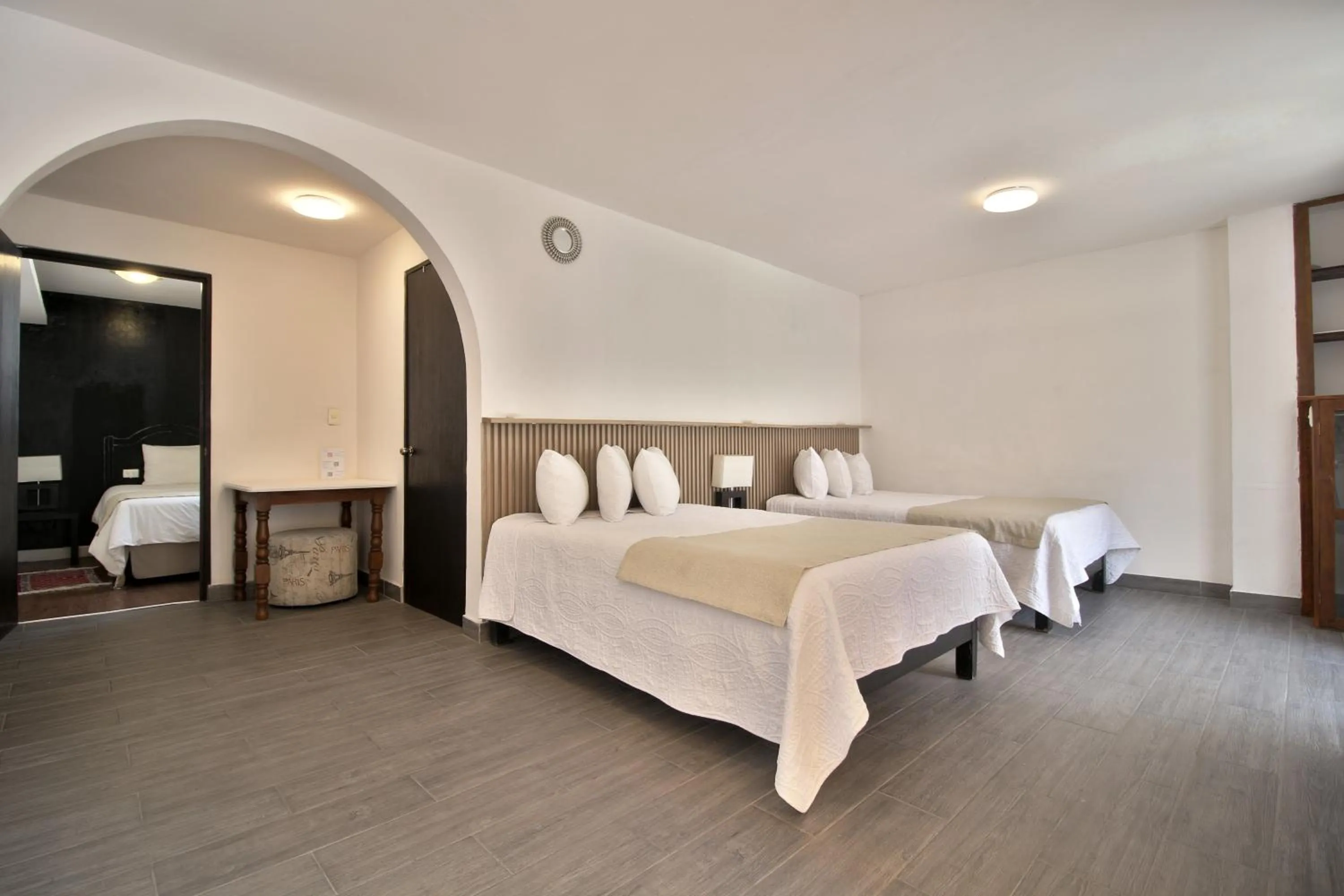 Bedroom, Bed in Hotel Punto 79