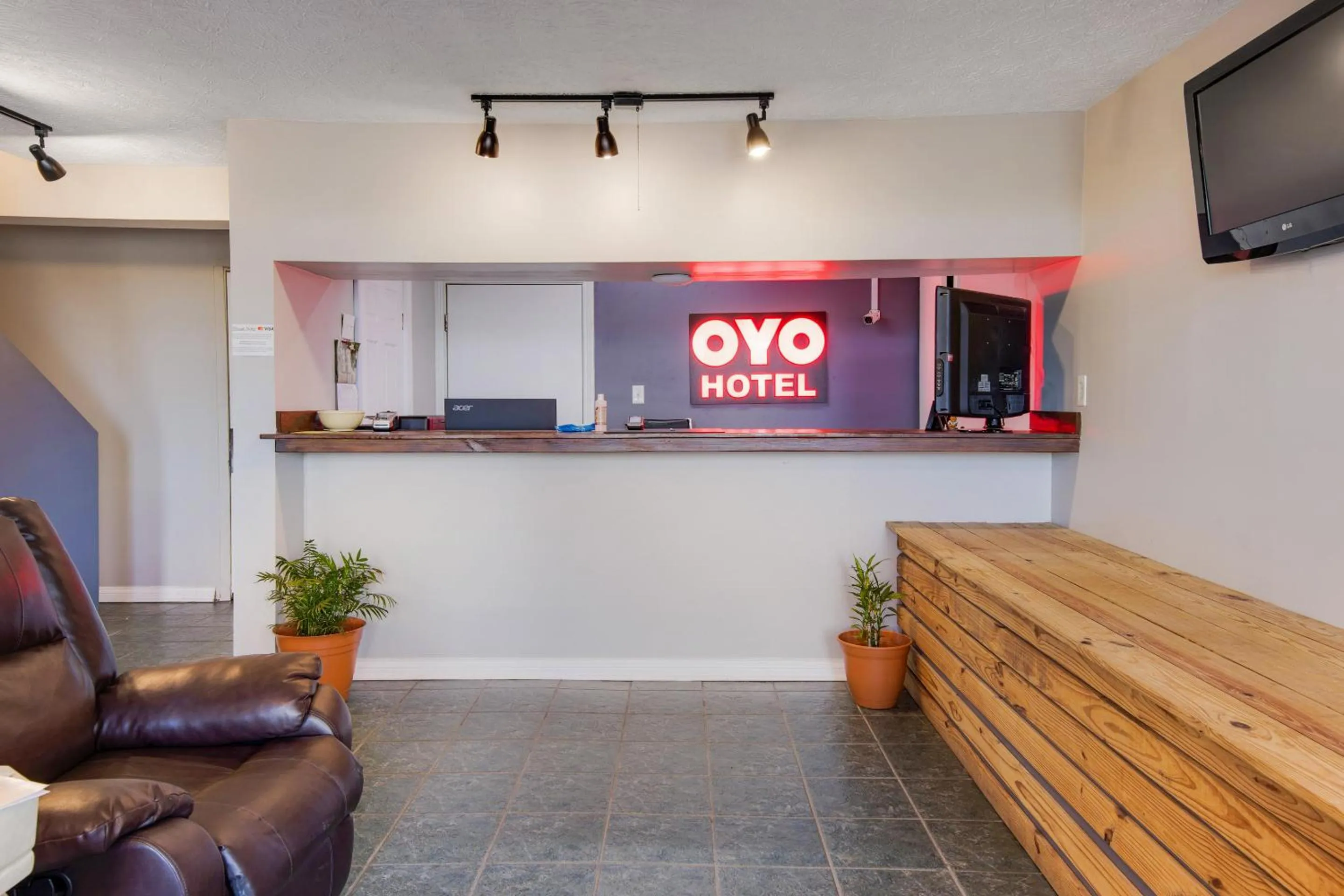 Lobby or reception in Capital O 3Y Motel Mount Vernon Renfro Valley