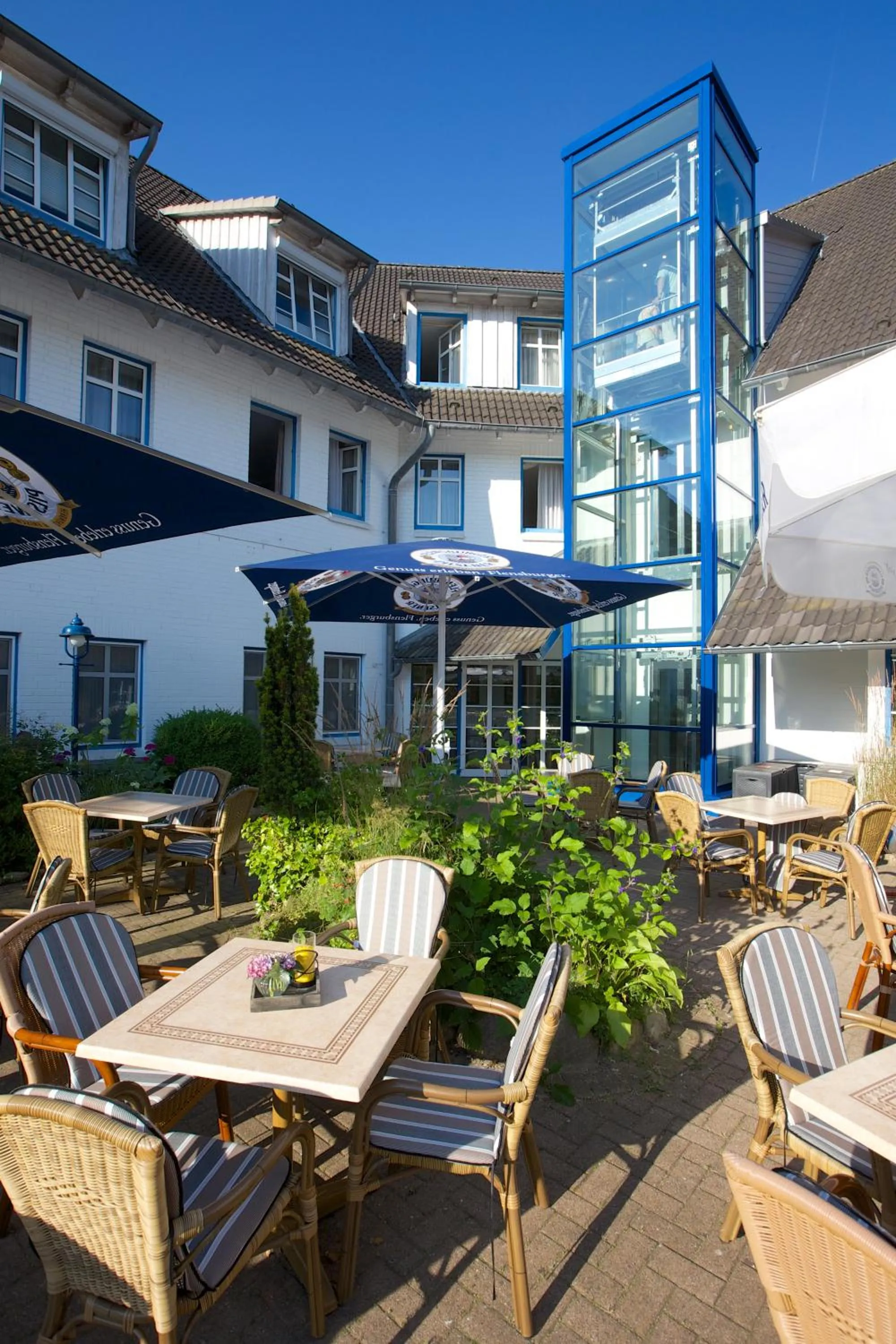 Patio in Hotel Wikingerhof