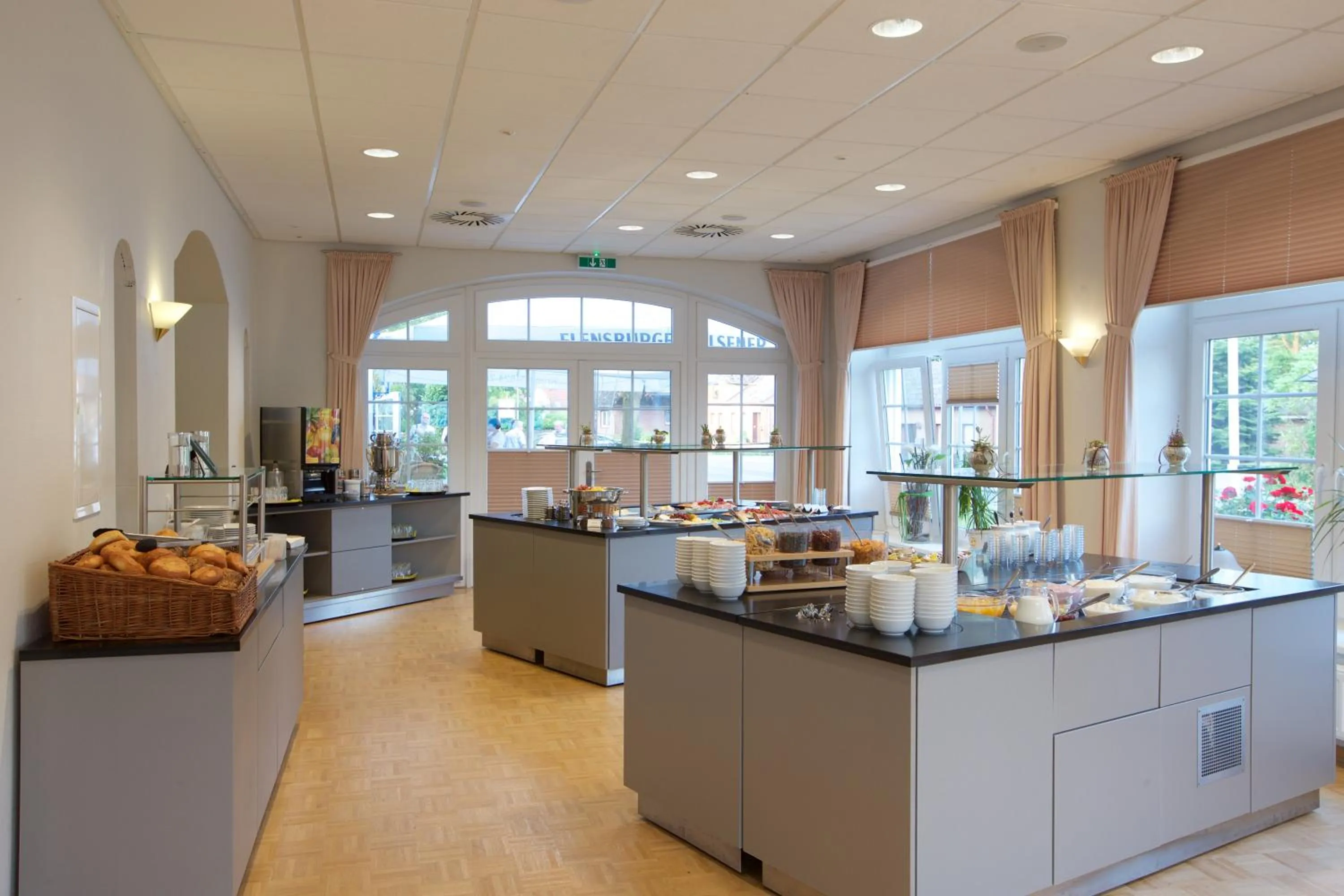 Restaurant/places to eat in Hotel Wikingerhof